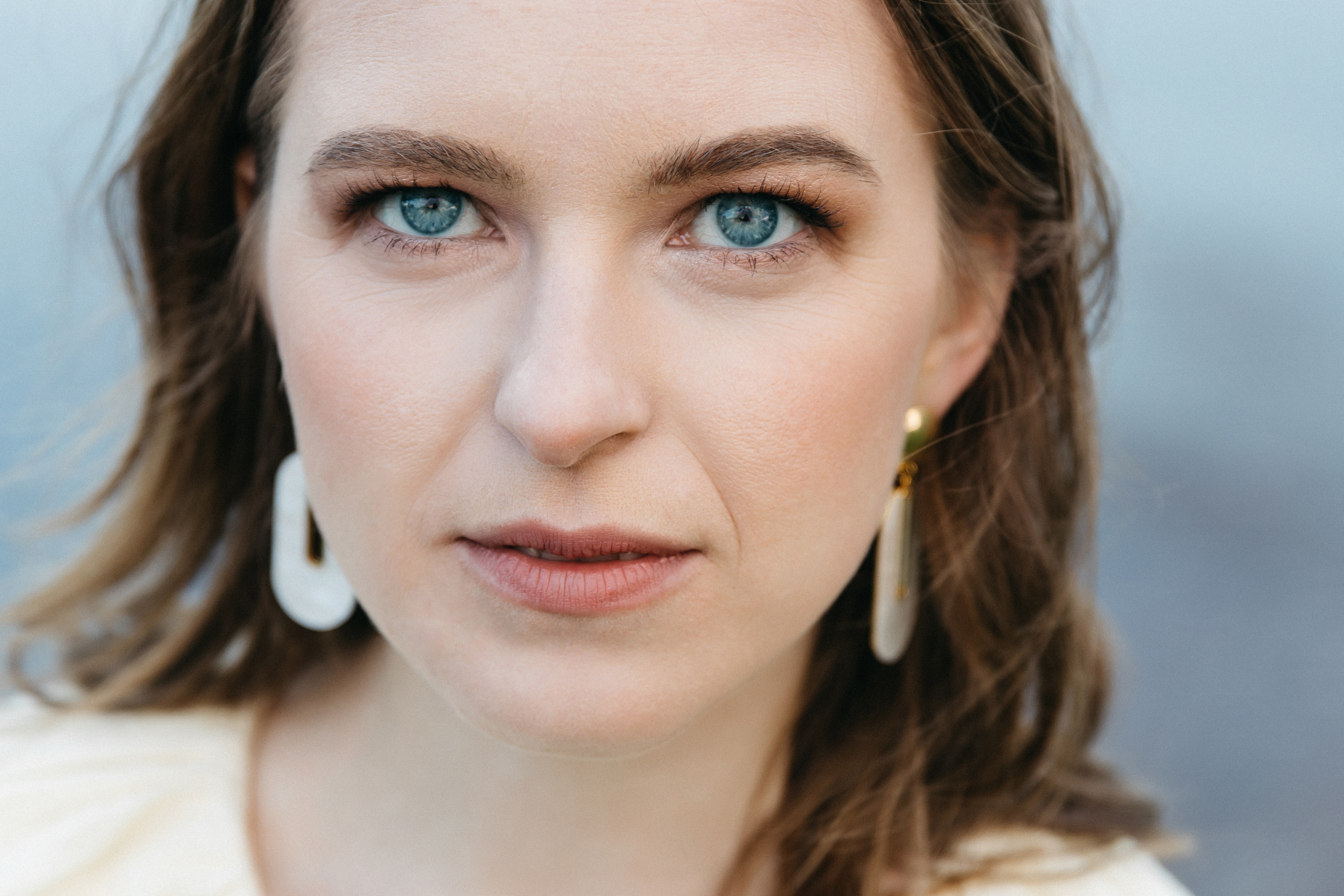 Семейная в лодке с сиренью. Свадебный и семейный фотограф в Москве Холда Тати