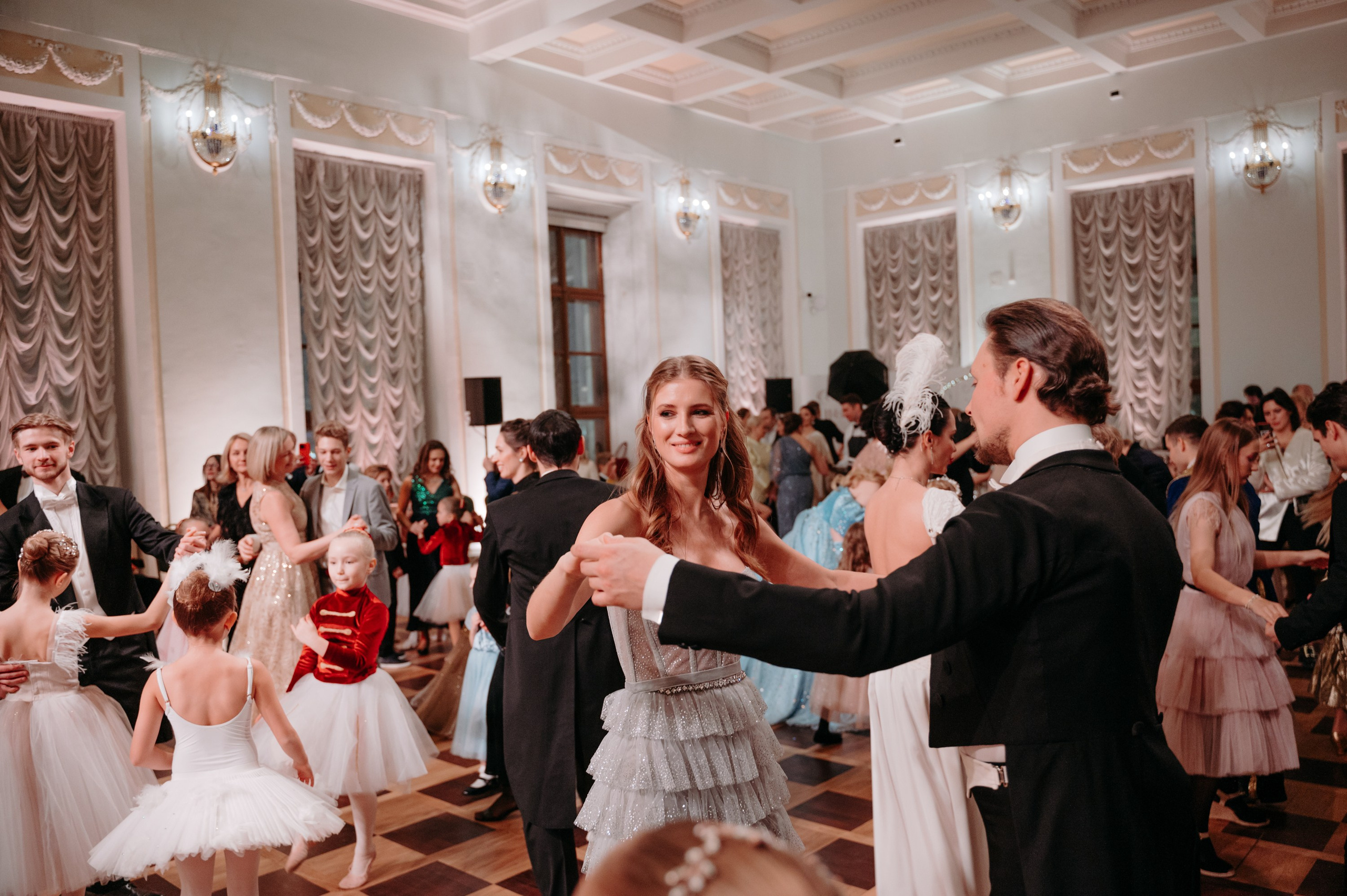 Центральная Балетная Школа зимний бал. Фотограф в Москве Илья Максимов