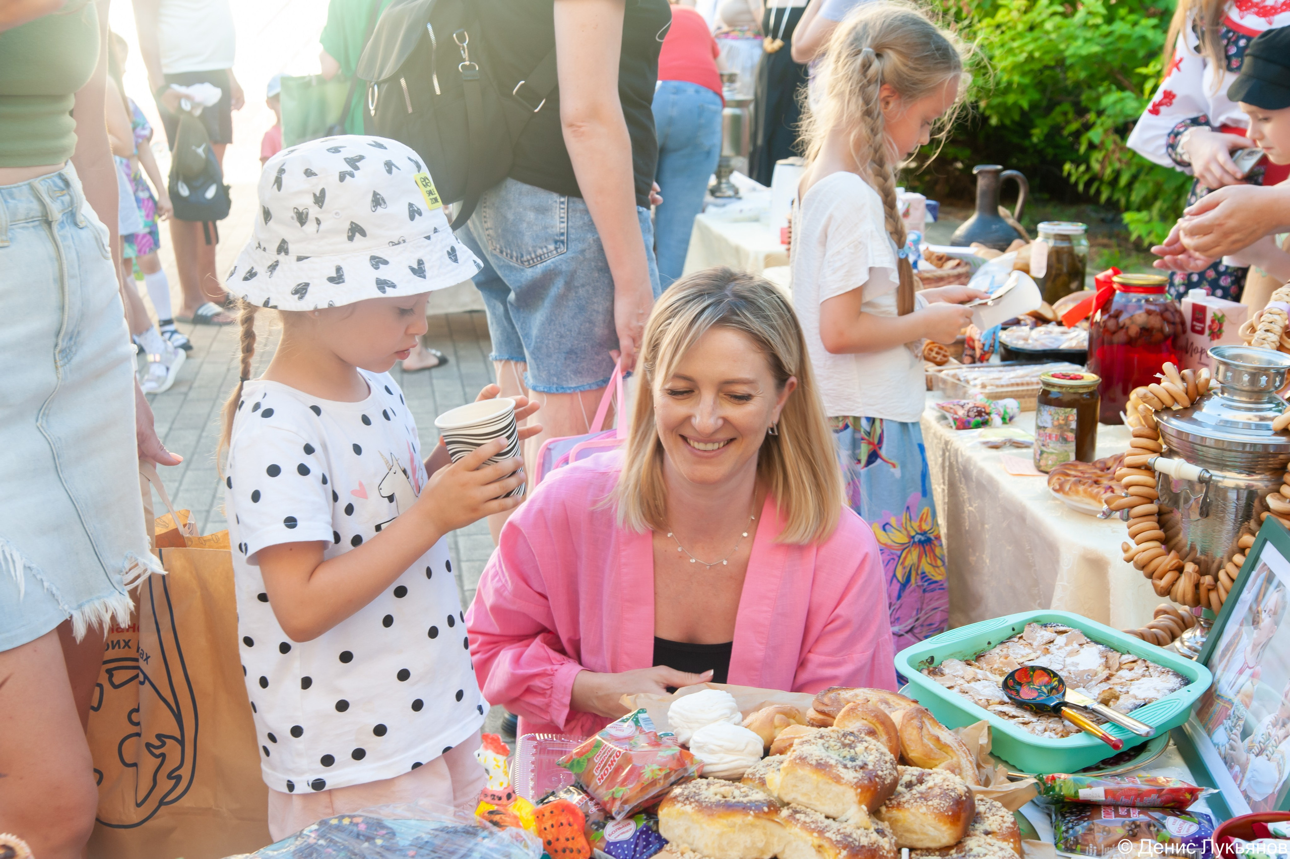 Ярмарка. Свадебный и семейный фотограф Денис Лукьянов в Краснодаре, Краснодарском крае и Республике Крым