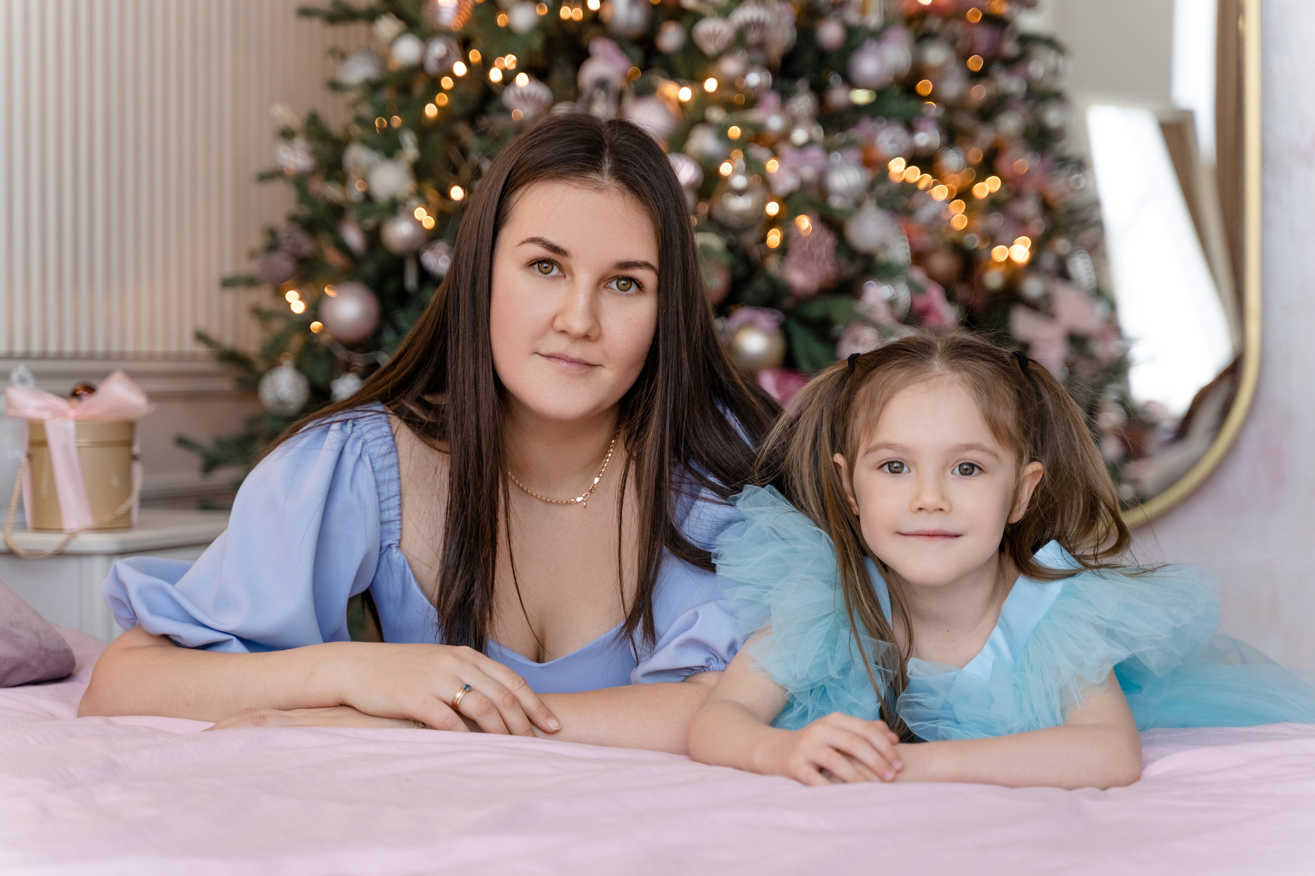 Новогодняя фотосессия для чудесной семьи. Свадебный и семейный фотограф в Санкт-Петербурге Олеся Еремеева