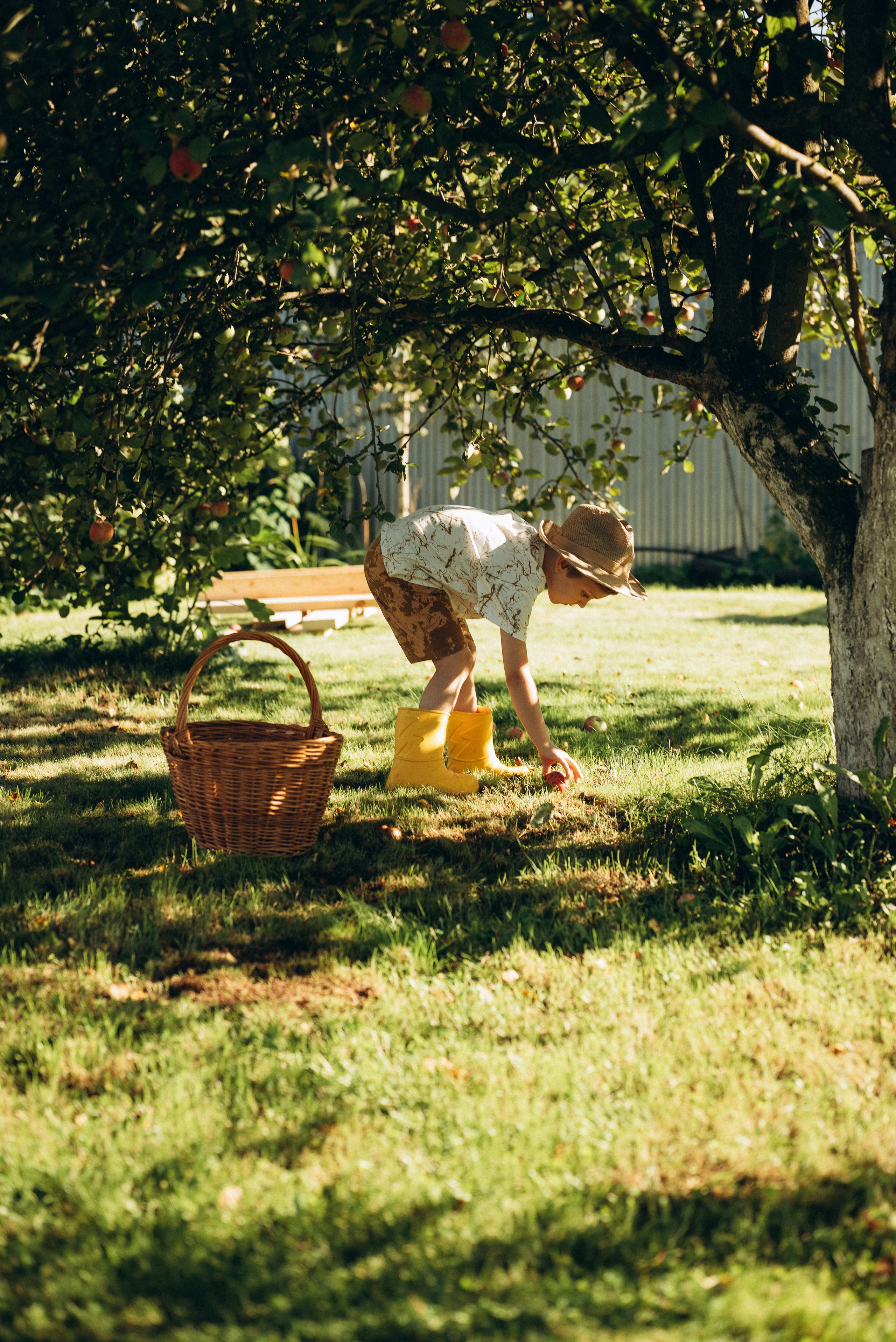 Маленький садовник. Семейный фотограф в Москве Дарья Пузикова