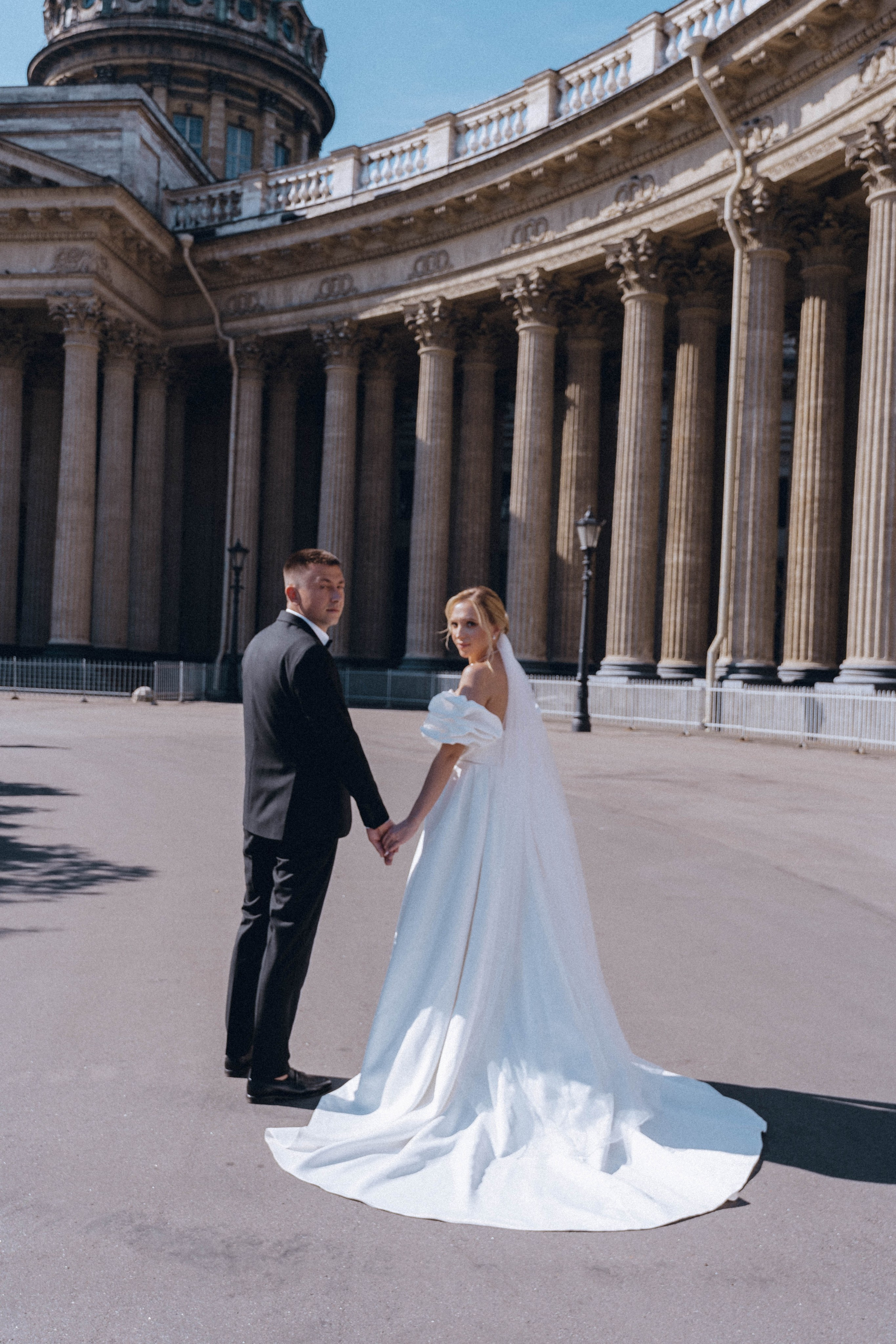 СВАДЕНБНАЯ СЬЕМКА НА КАТЕРЕ ПО КАНАЛАМ САНКТ-ПЕТЕРБУРГА И В АКВАТОРИИ НЕВЫ. Профессиональный фотограф, Санкт-Петербург — Виктория Богомолова