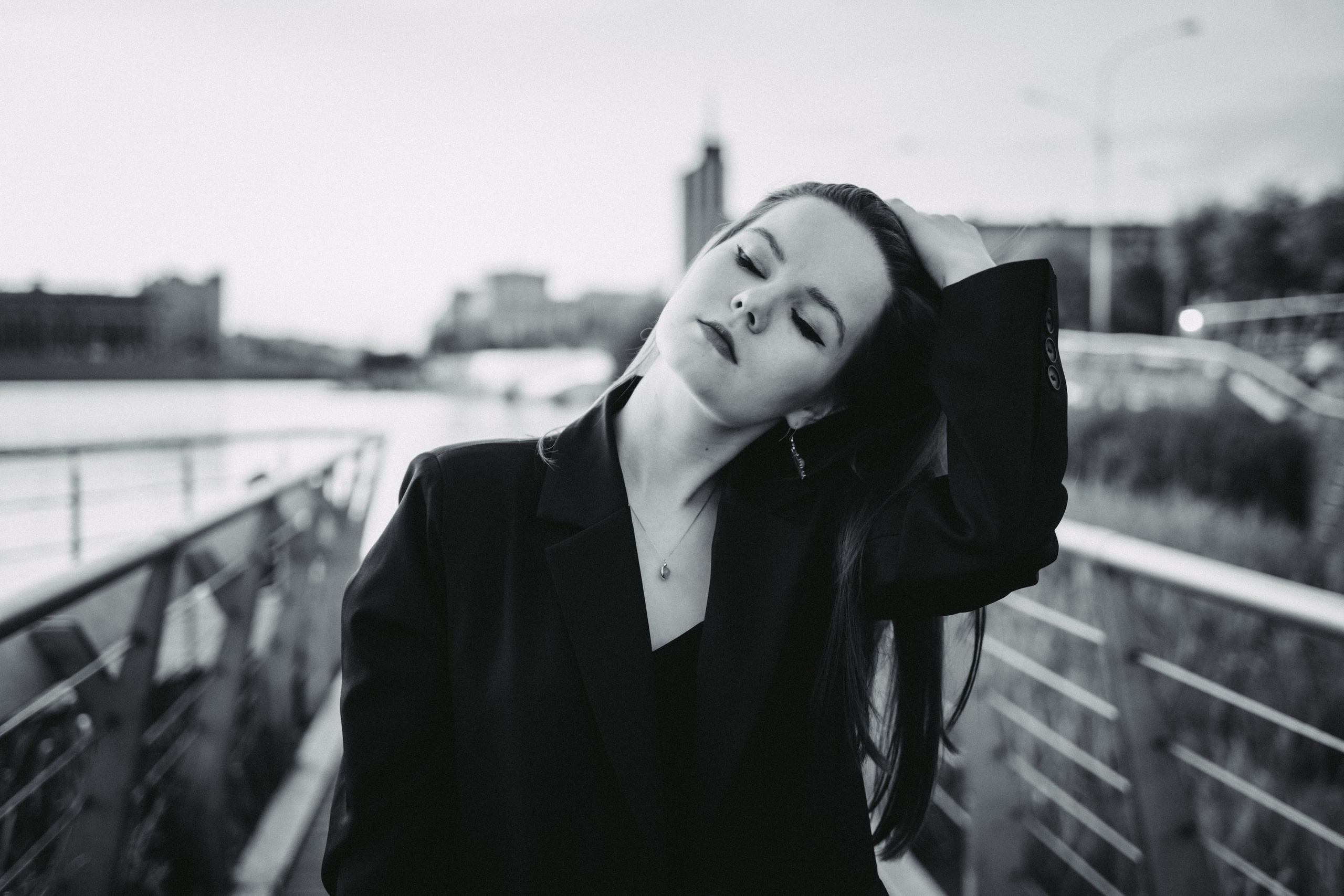 Ева. Главная