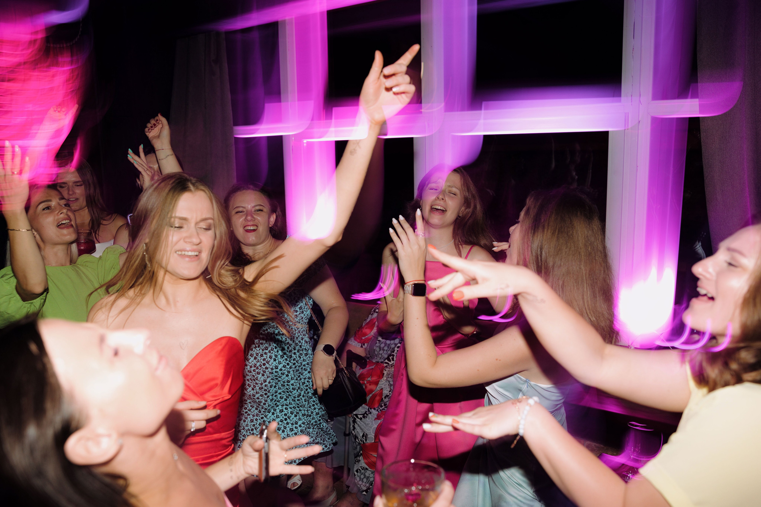 Artem & Victoria. Главная