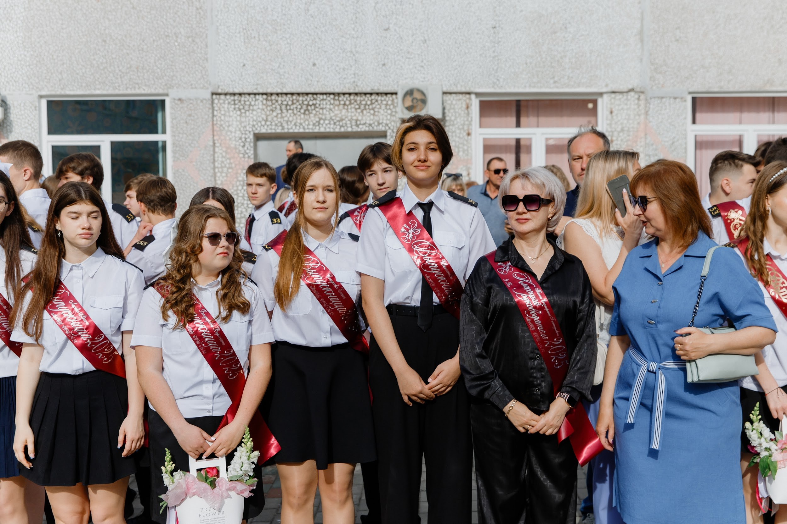 9 класс 33 школа. Выпускные альбомы Натальи Бутко: Новороссийск, Анапа, Геленджик