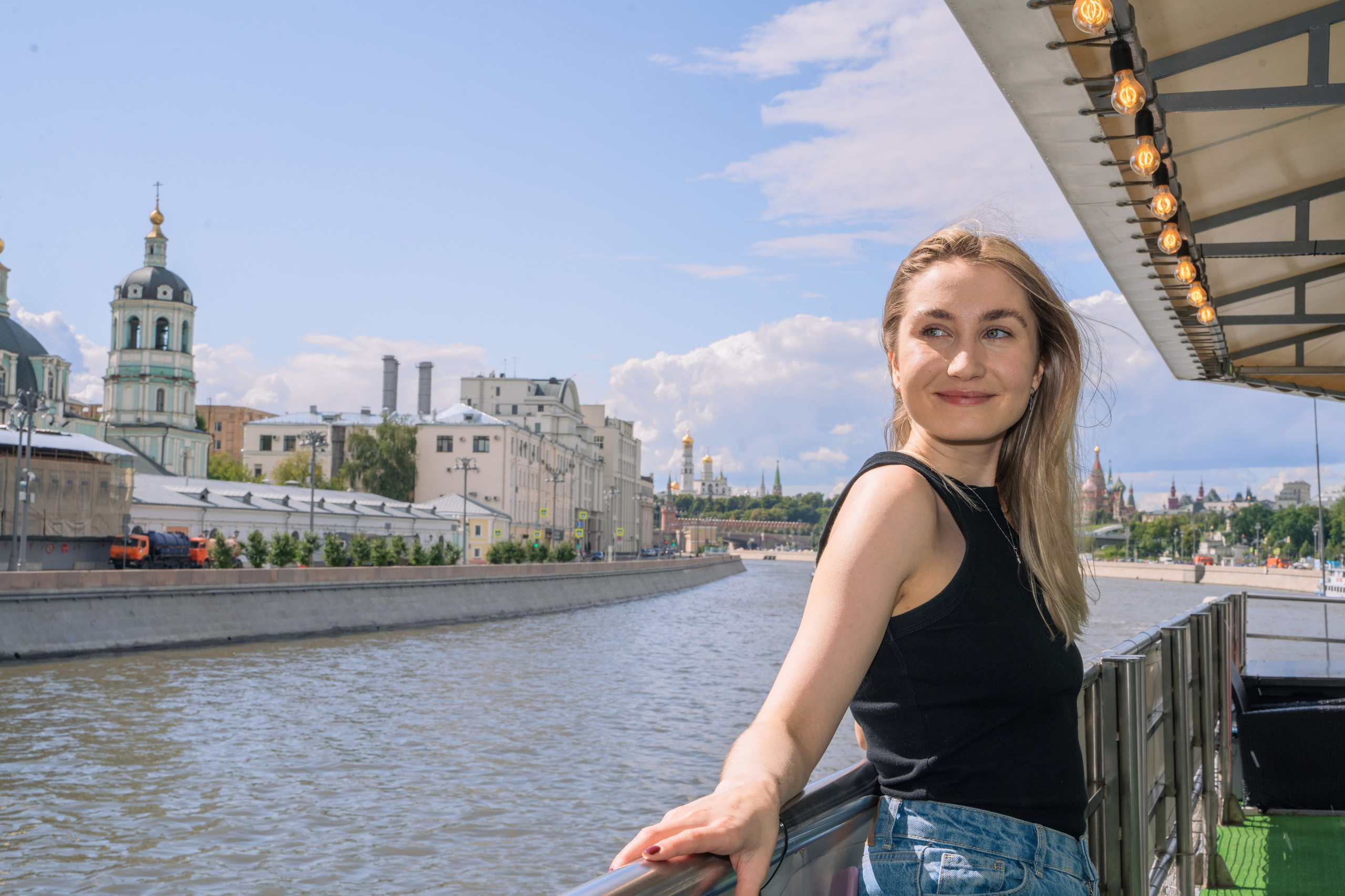 Квиз для Авито. Главная