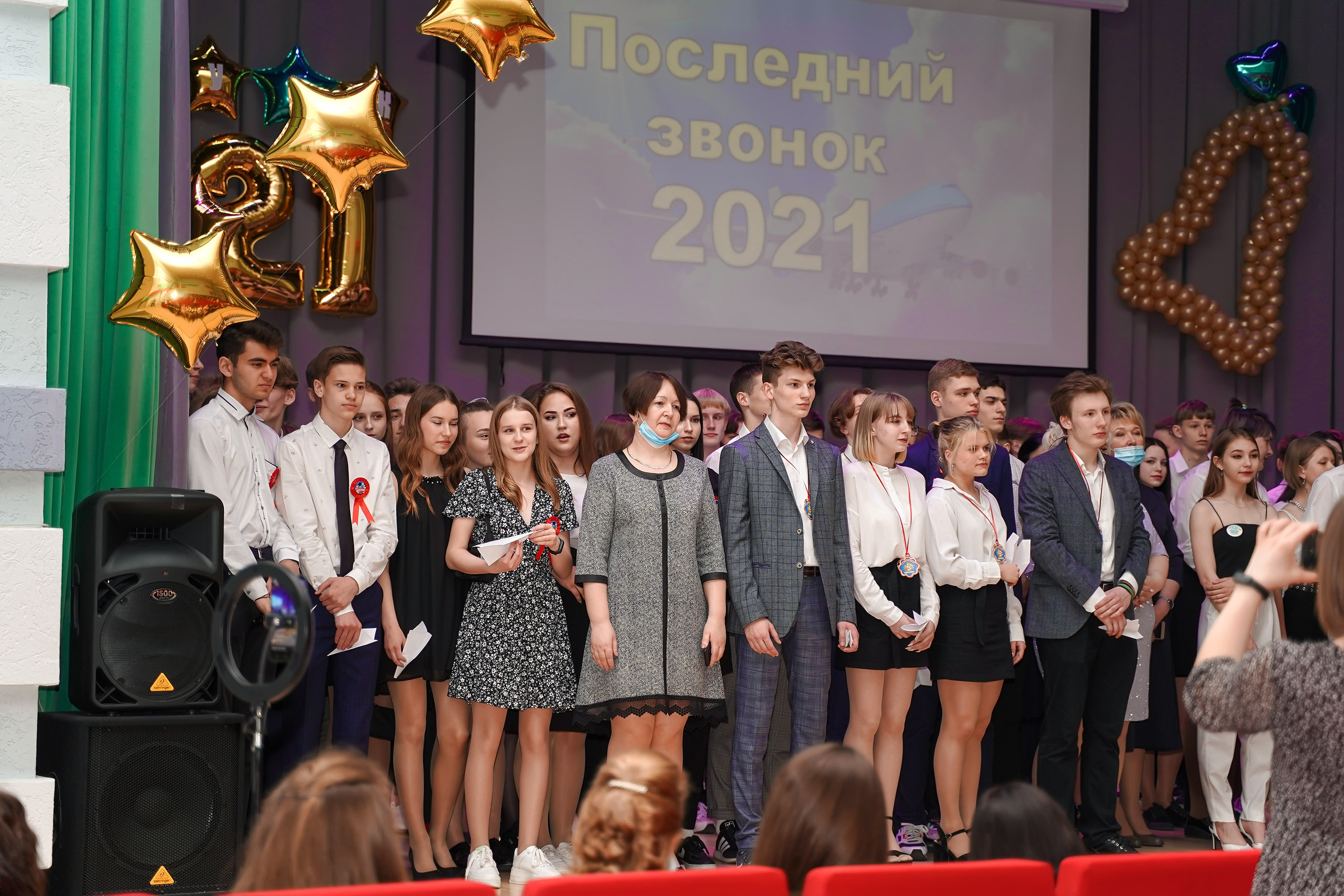 Звонок и выпускной. Фотограф, видеооператор Нина Коршунова