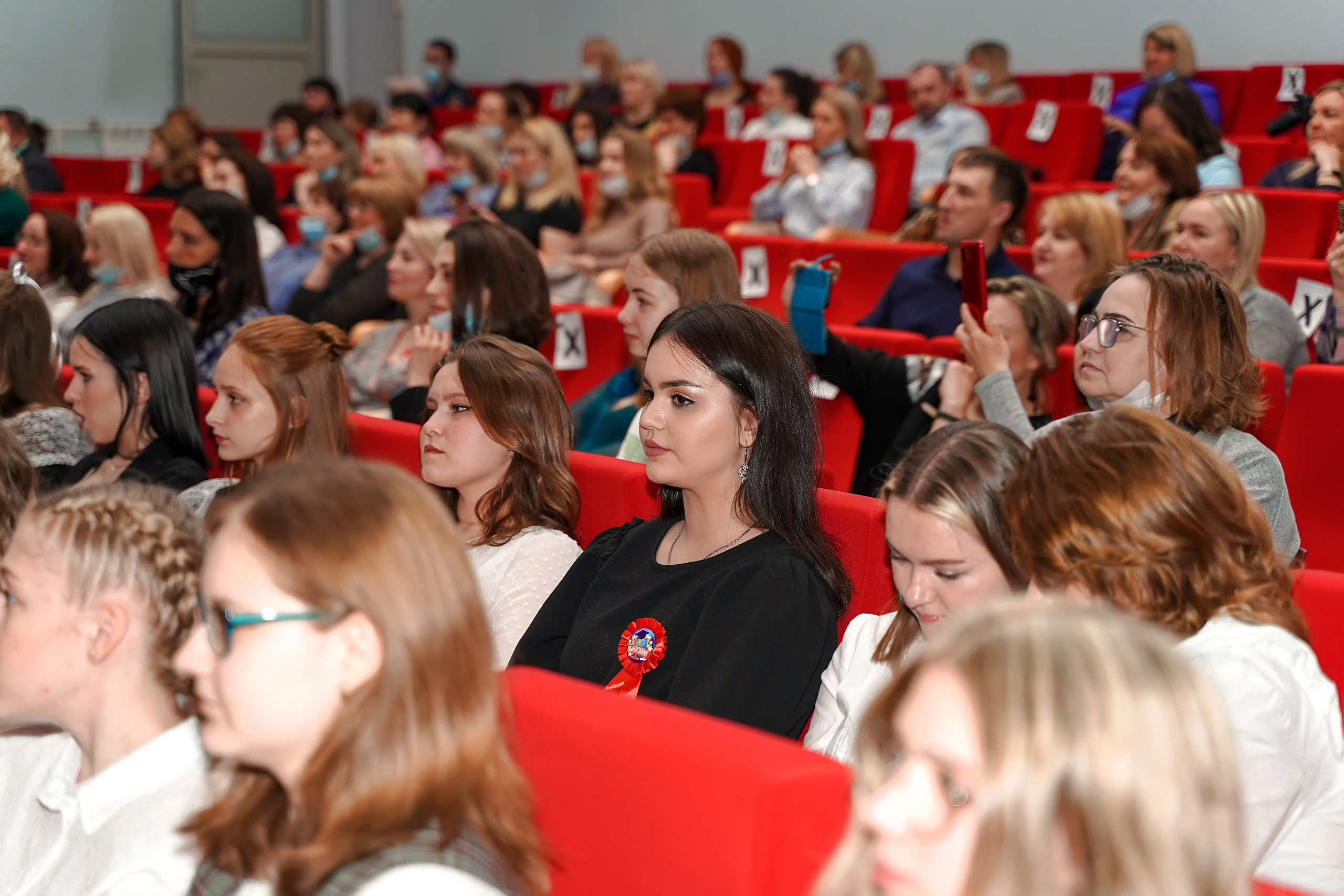 Звонок и выпускной. Фотограф, видеооператор Нина Коршунова