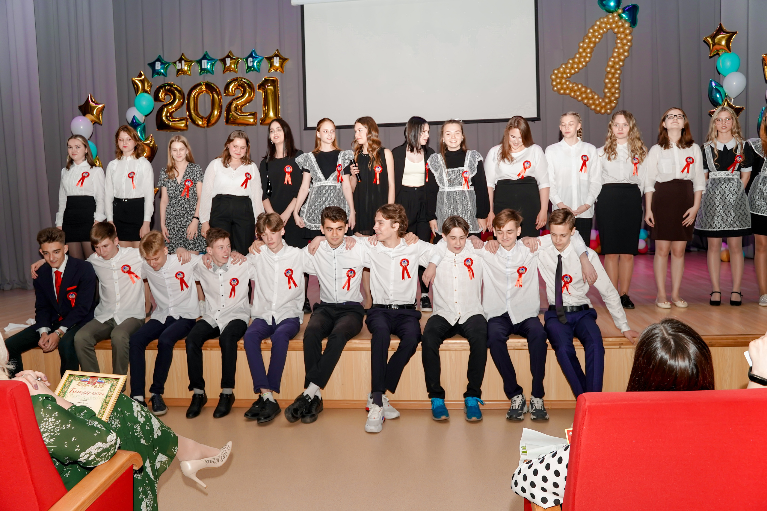 Звонок и выпускной. Фотограф, видеооператор Нина Коршунова