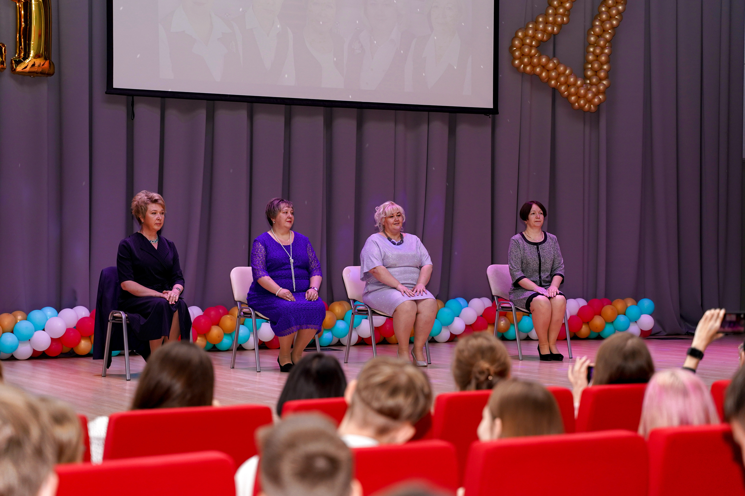 Звонок и выпускной. Фотограф, видеооператор Нина Коршунова