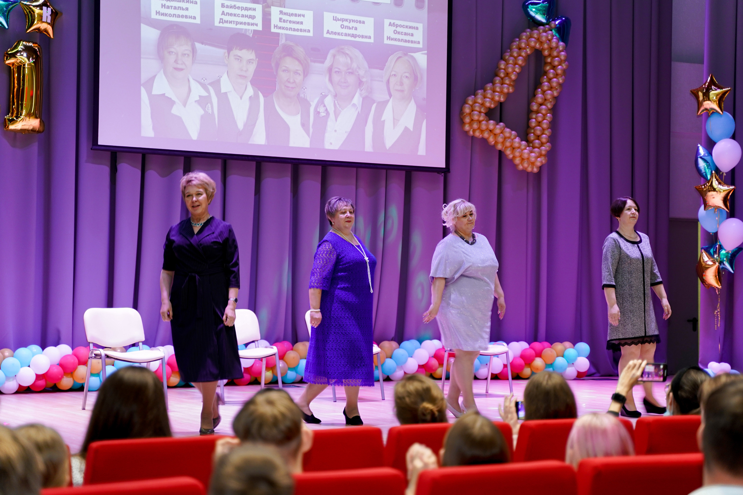 Звонок и выпускной. Фотограф, видеооператор Нина Коршунова