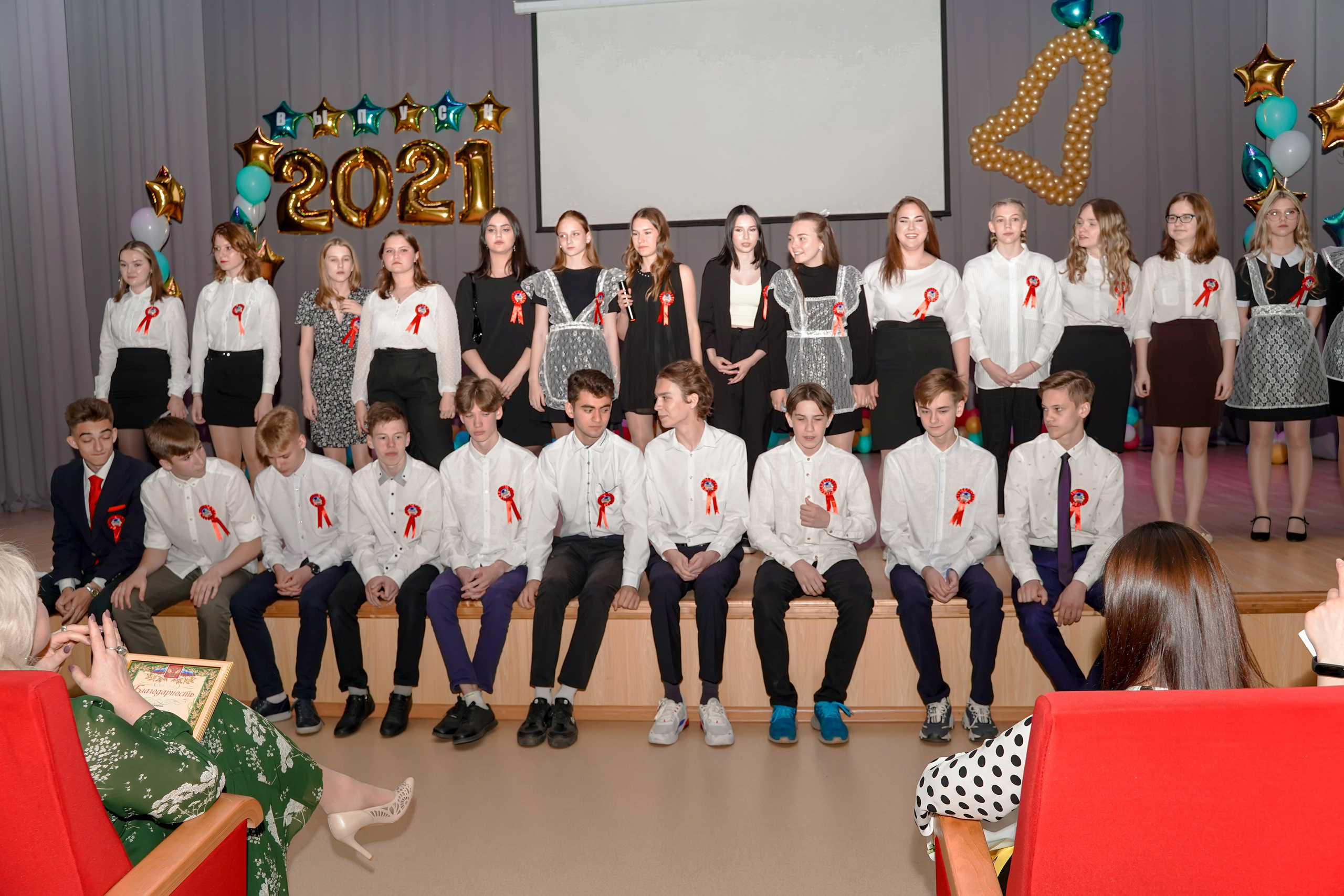 Звонок и выпускной. Фотограф, видеооператор Нина Коршунова