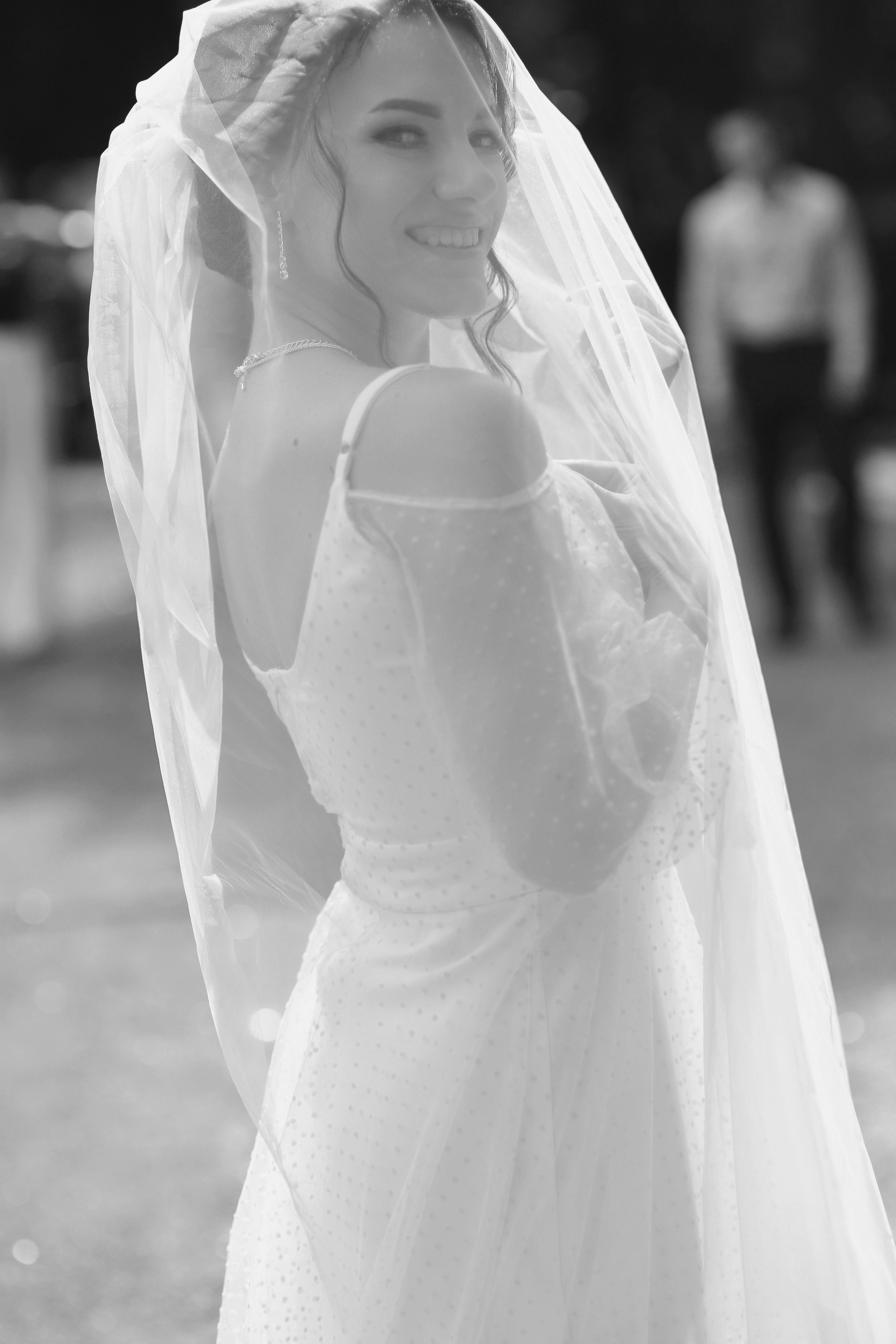 Съемка пары в отеле, на природе, в городе. Свадебный и репортажный фотограф в Ярославле и Санкт-Петербурге Роман Микрюков