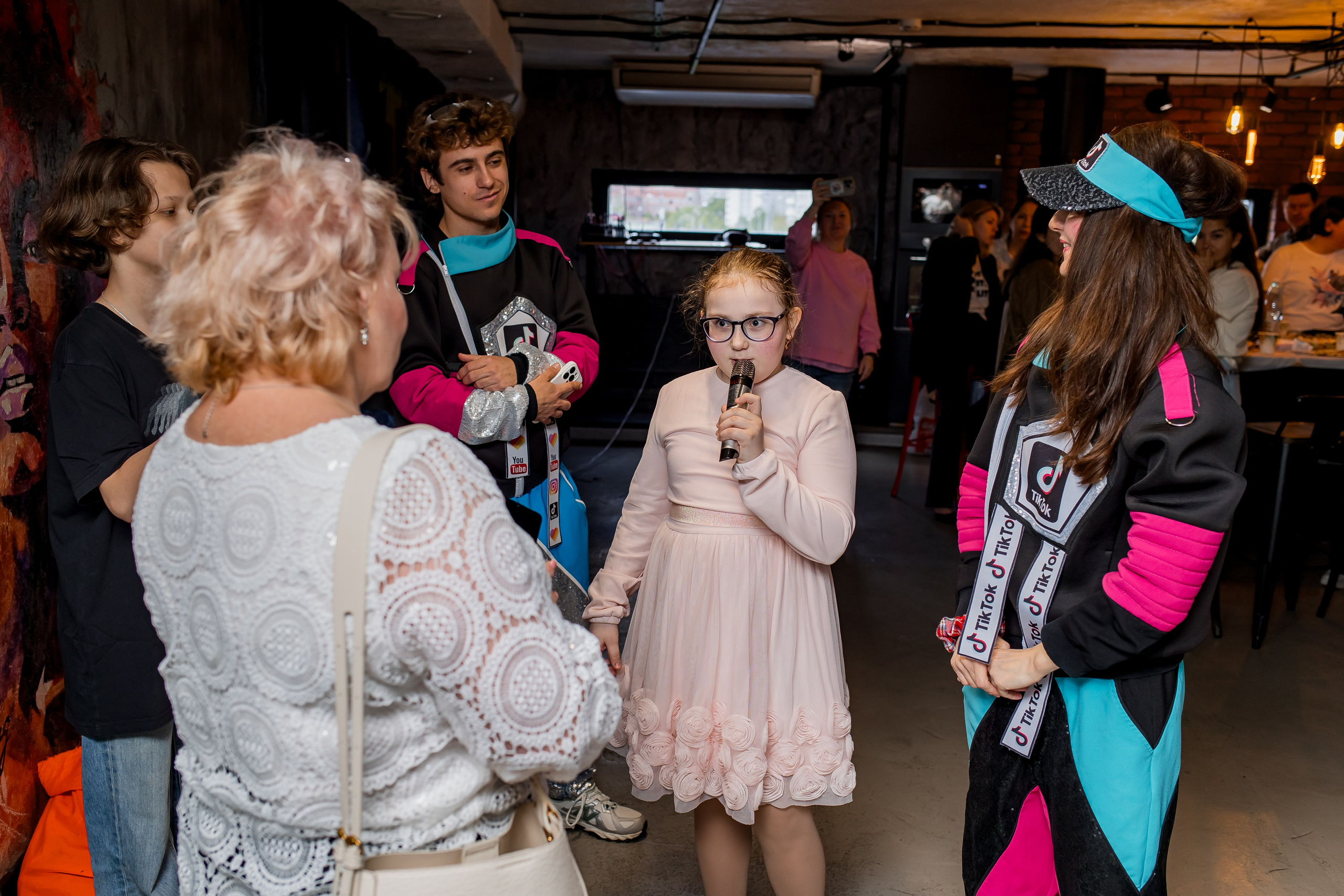 Выпускной 4 класс. Фотограф в Москве Авдеева Мария