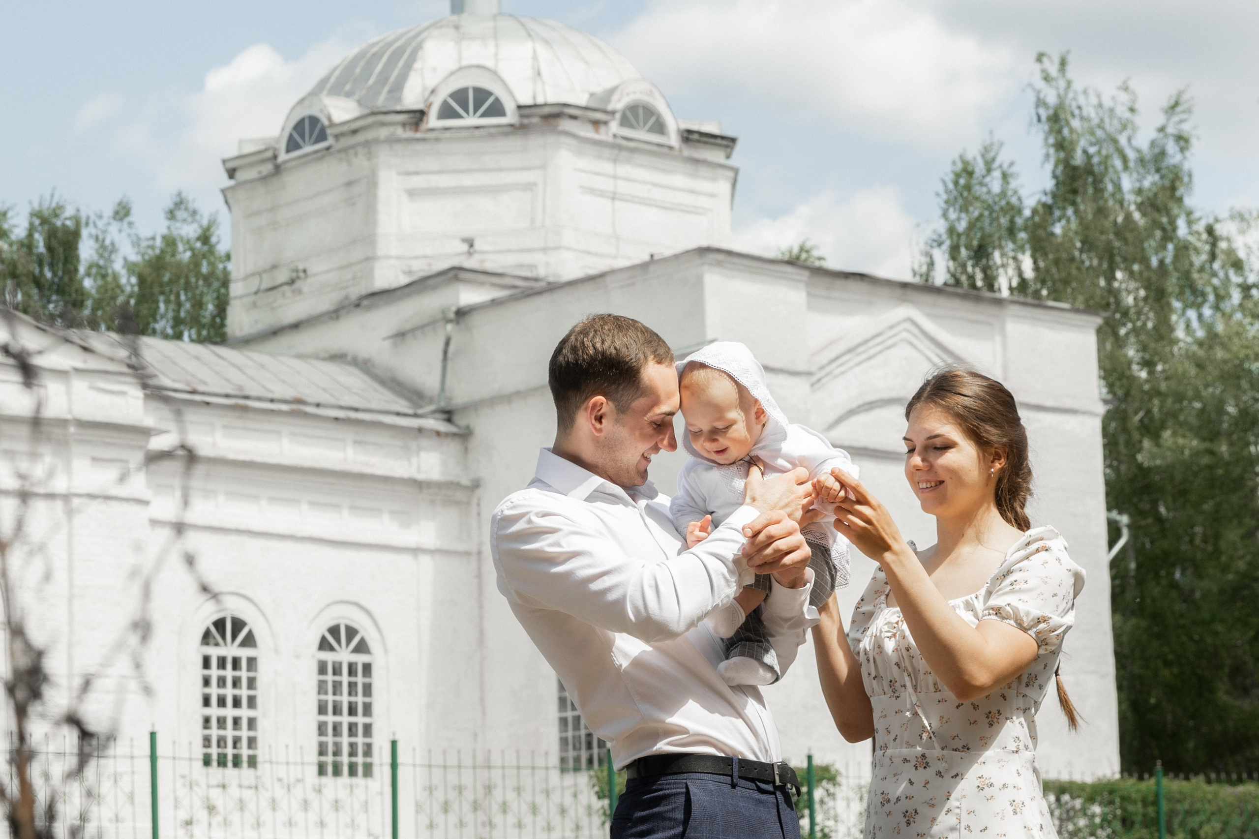 Таинство крещения в Чернянке с. Раевка. Фотограф Максим Никонов