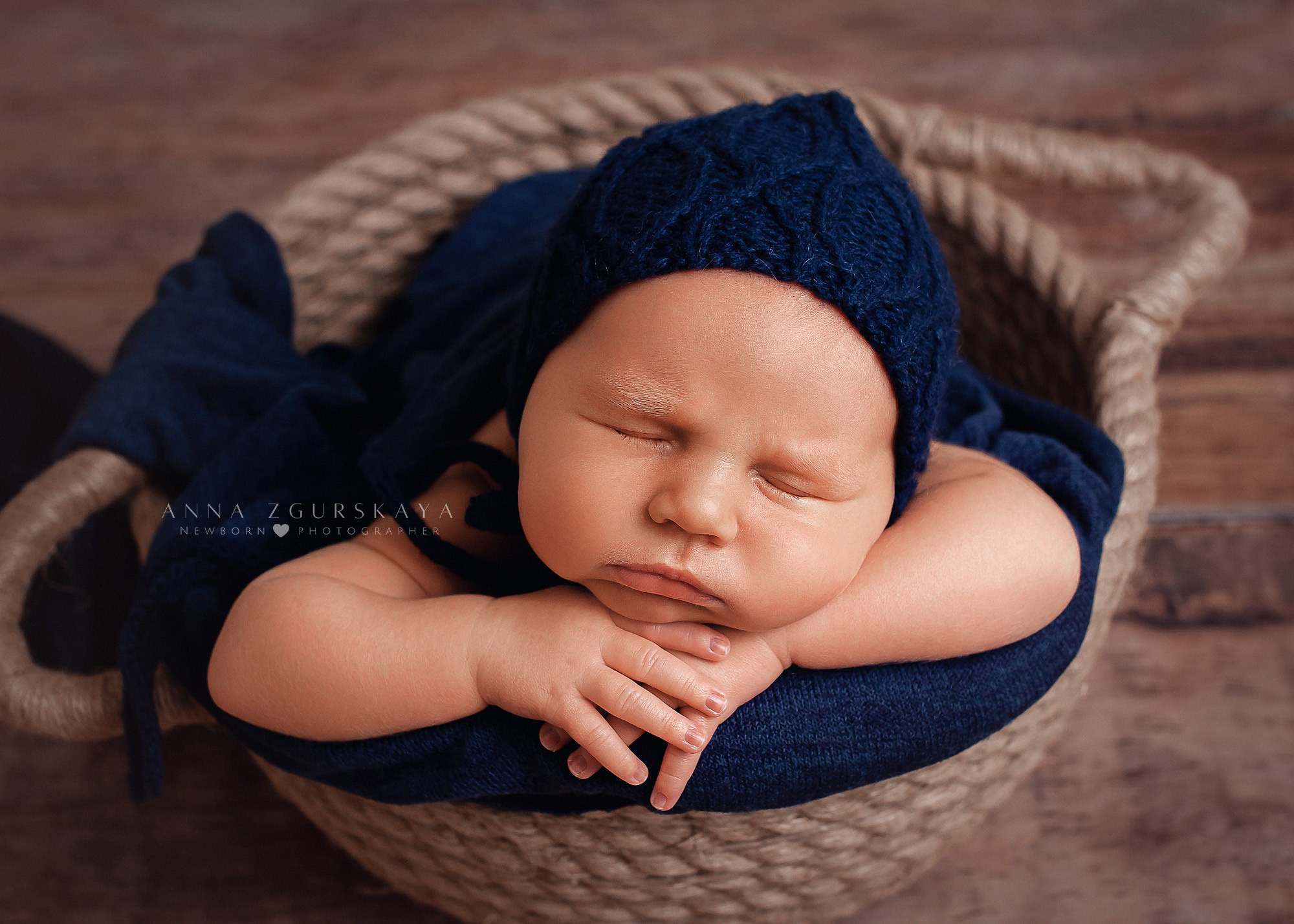 Newborn. Фотограф новорожденных в Тюмени