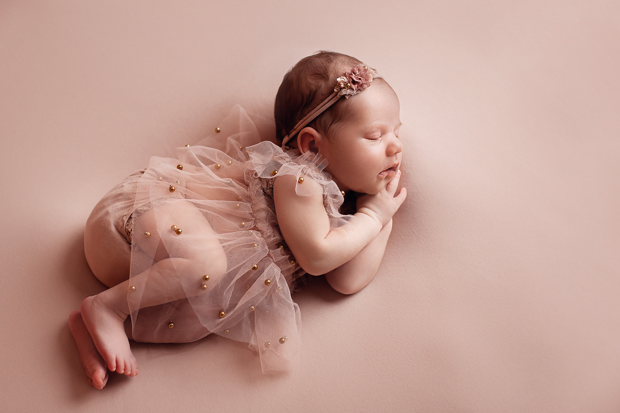 Newborn. Фотограф новорожденных в Тюмени