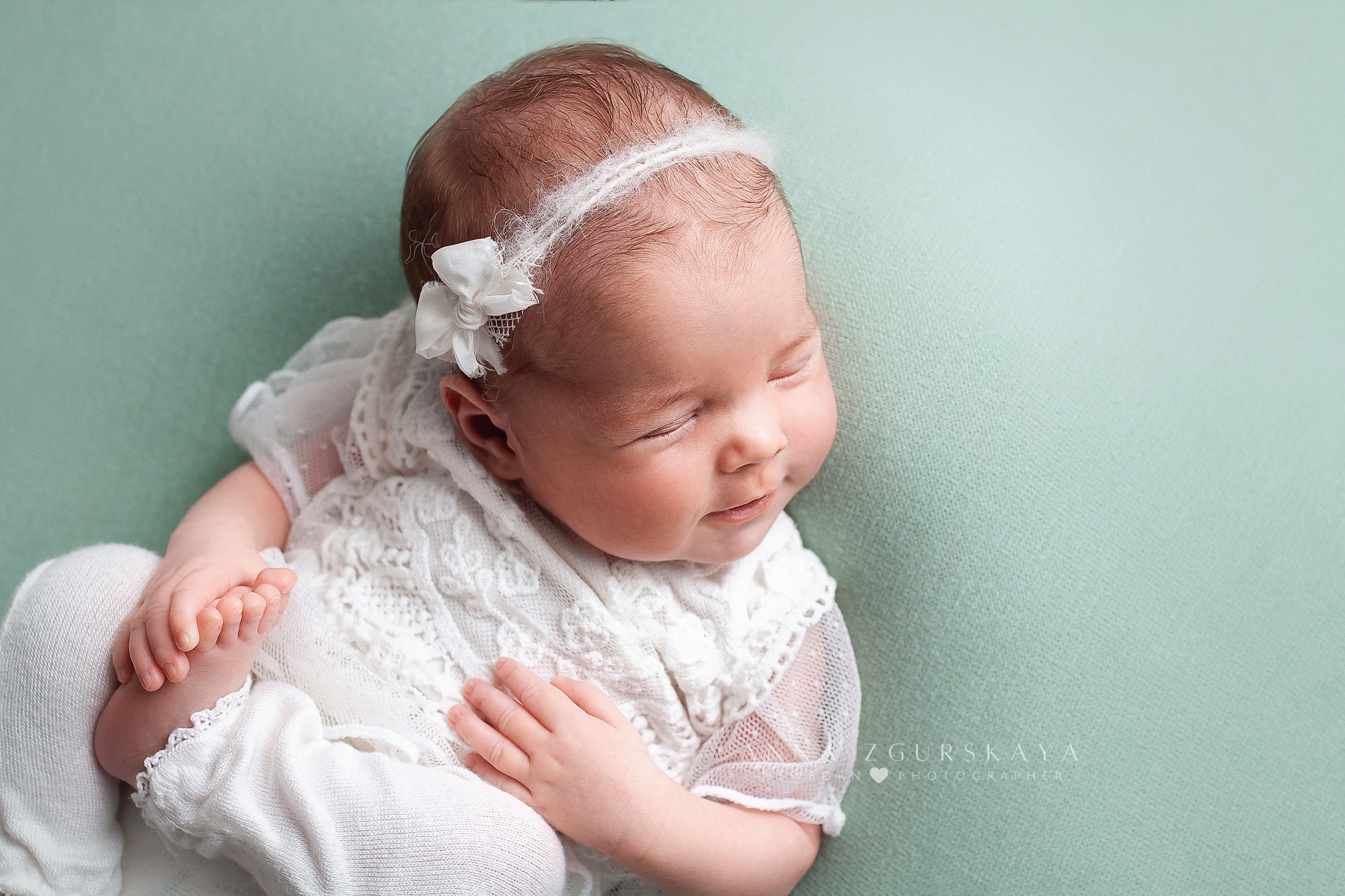 Newborn. Фотограф новорожденных в Тюмени