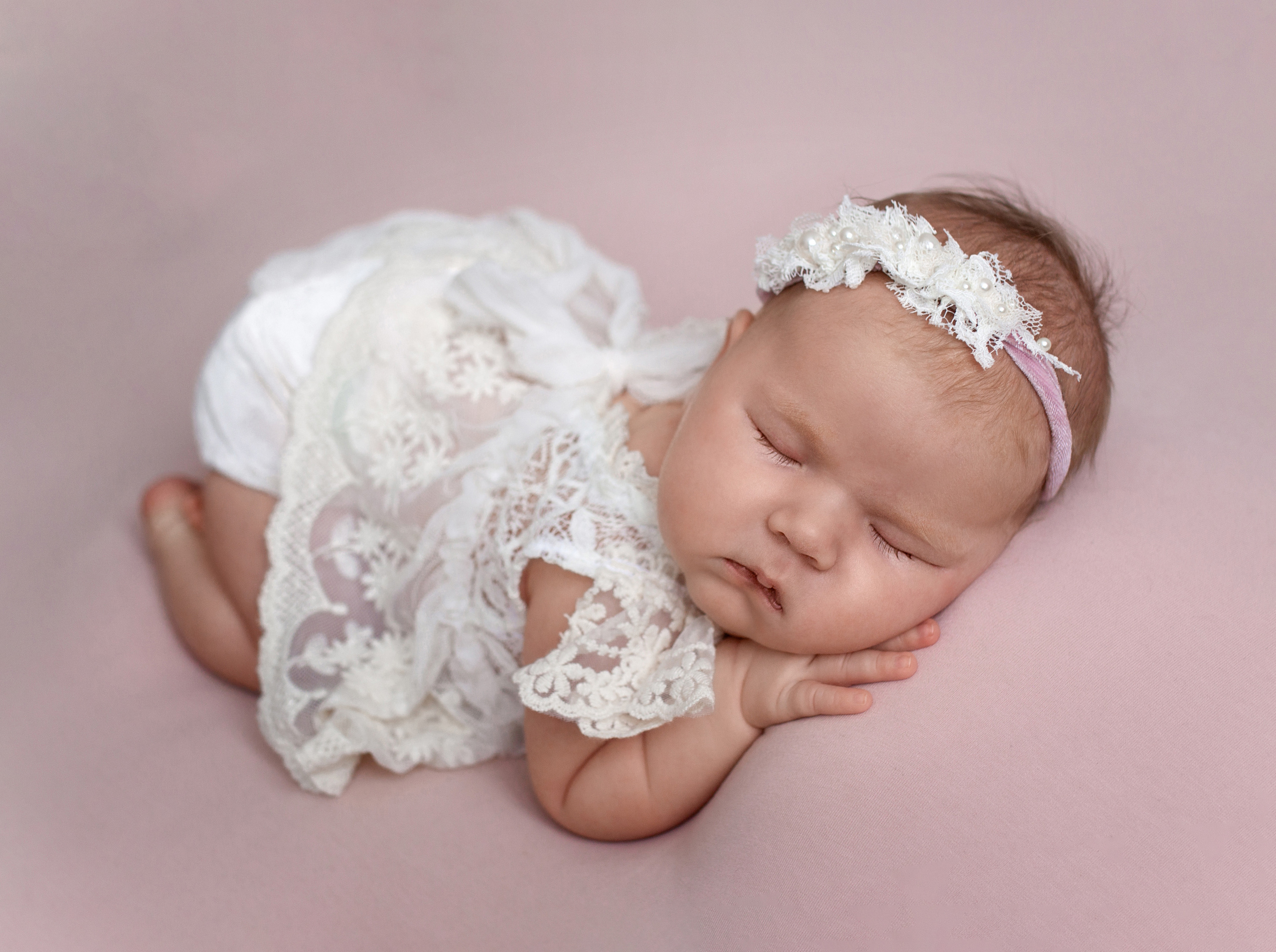 Newborn. Фотограф новорожденных в Тюмени