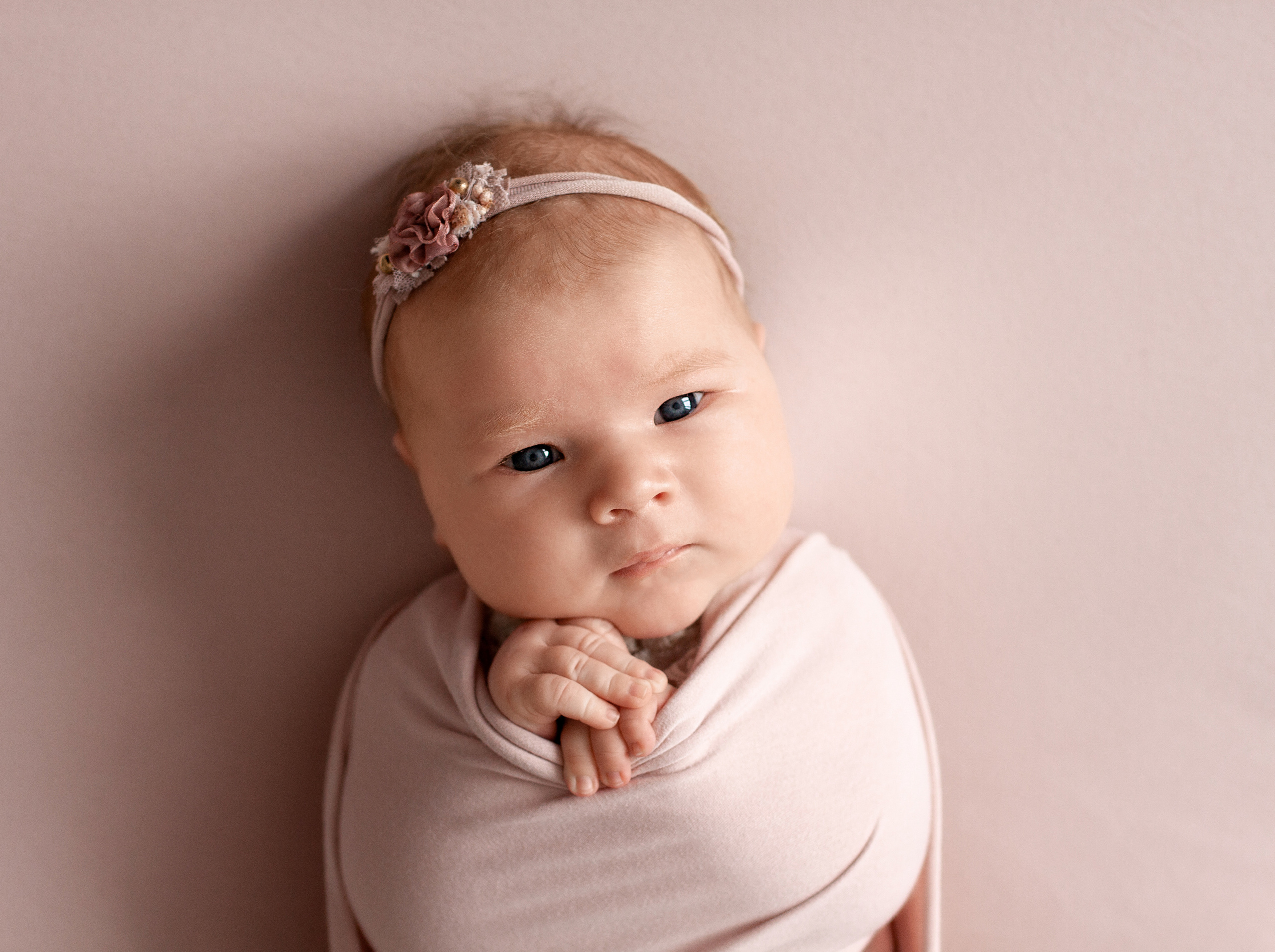 Newborn. Фотограф новорожденных в Тюмени