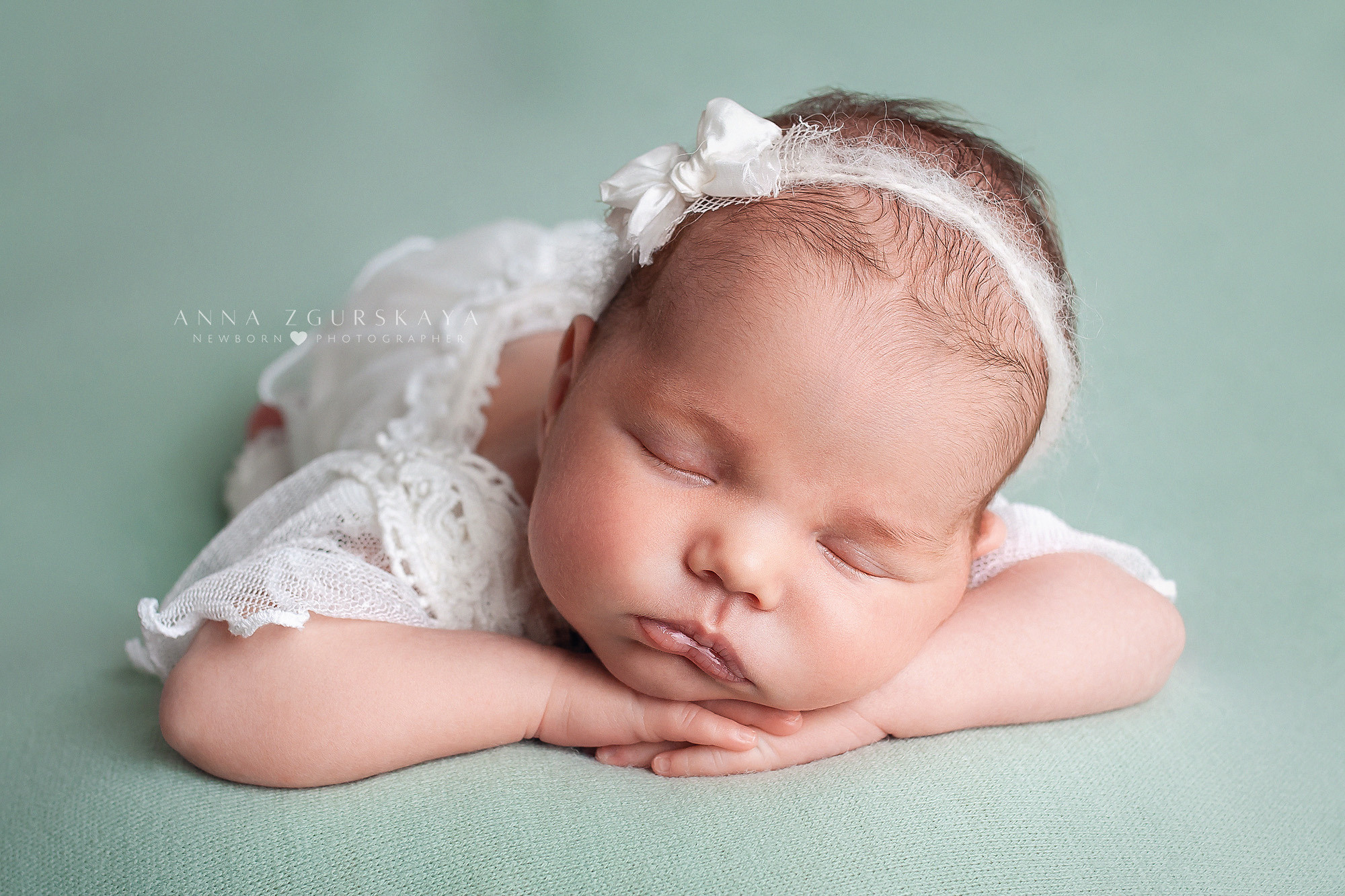 Newborn. Фотограф новорожденных в Тюмени