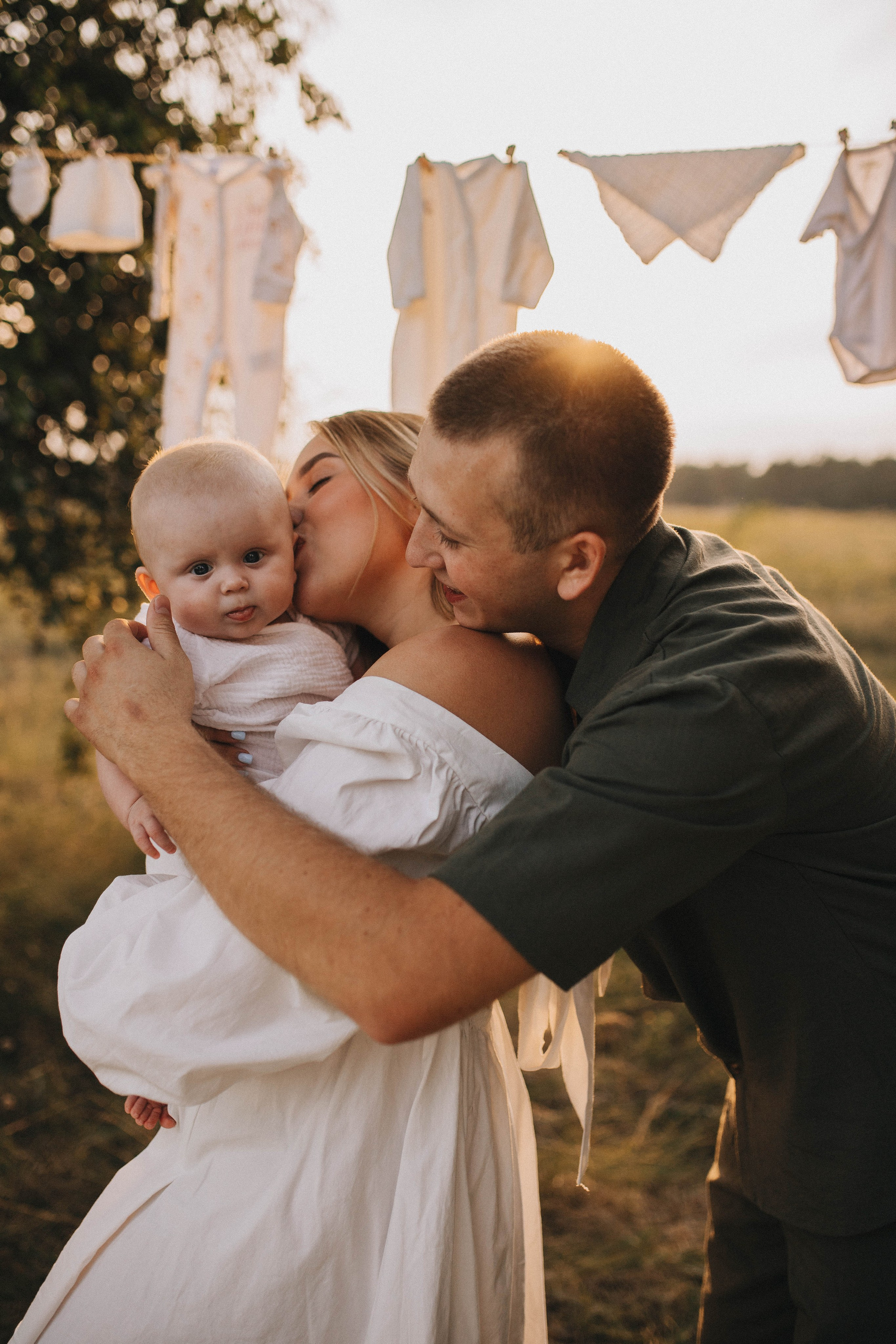 Семейный вечер в деревне. Свадебный фотограф Новосибирск