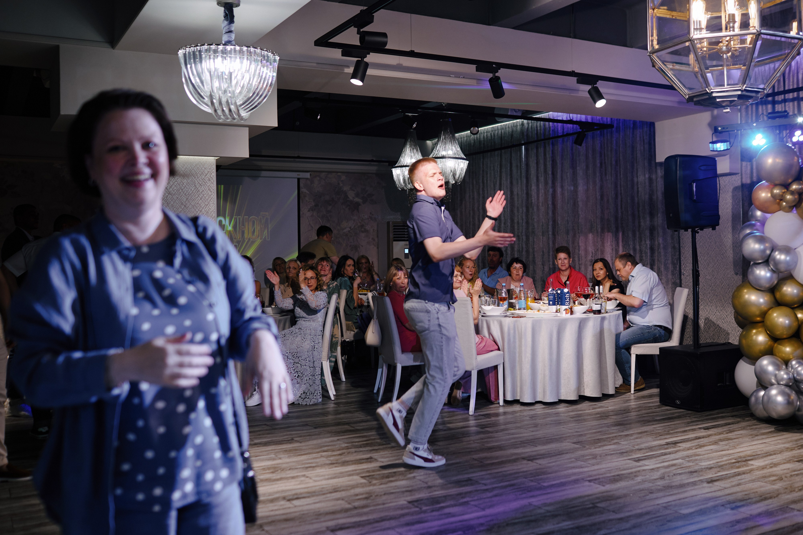 Выпускной 11кл. Портретный и свадебный фотограф в Екатеринбурге Владимир ЛузинЛузин