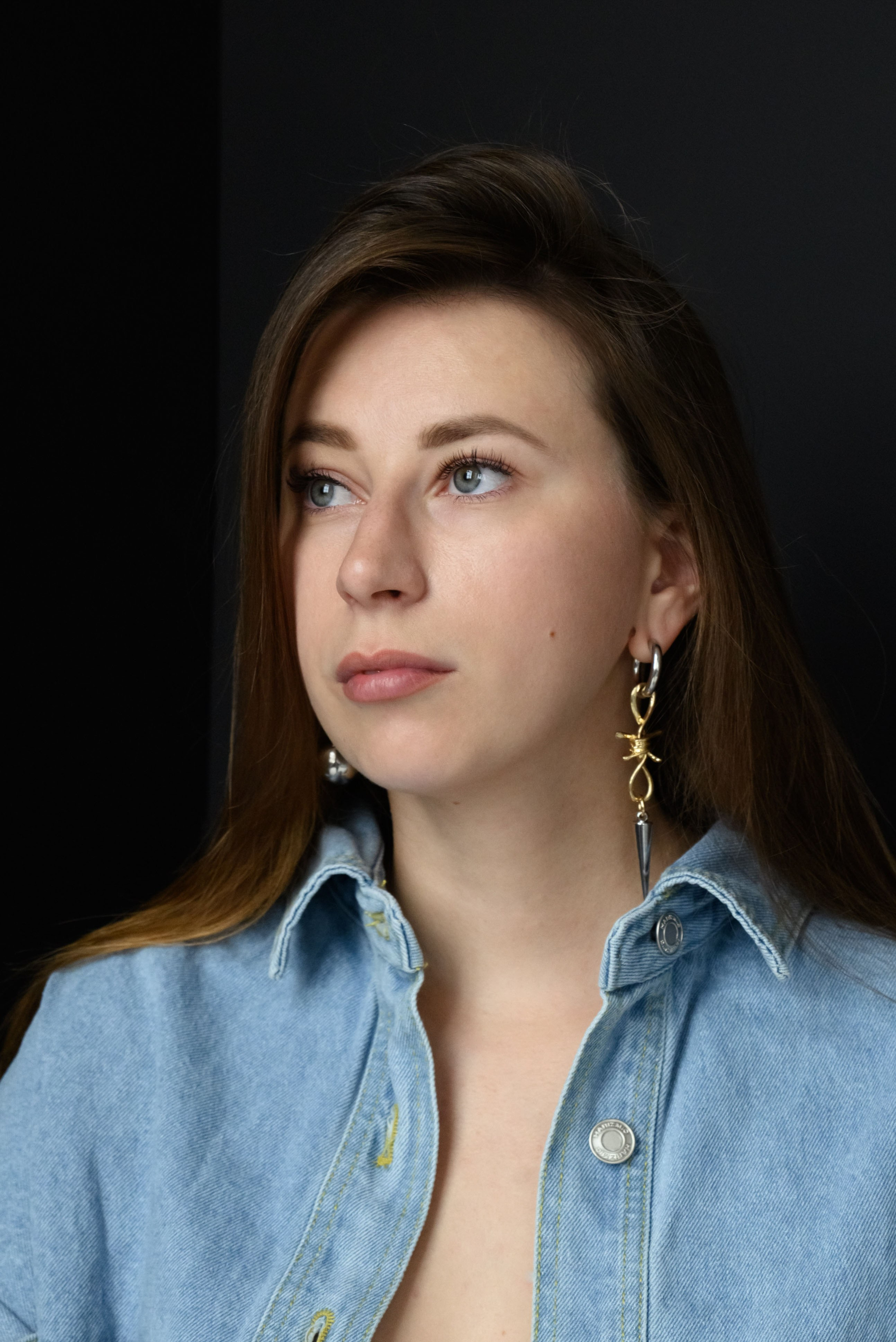 Аня индивидуальная студийная фотосессия. Профессиональный фотограф в Твери Иванова Юлия