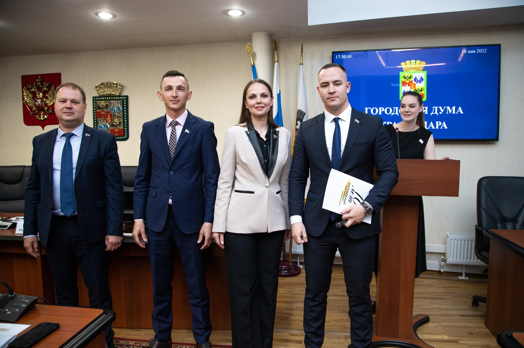 10-летний юбилей Молпарламента Краснодара. Репортажный, промышленный и маркетплейс-фотограф Дмитрий Чернат