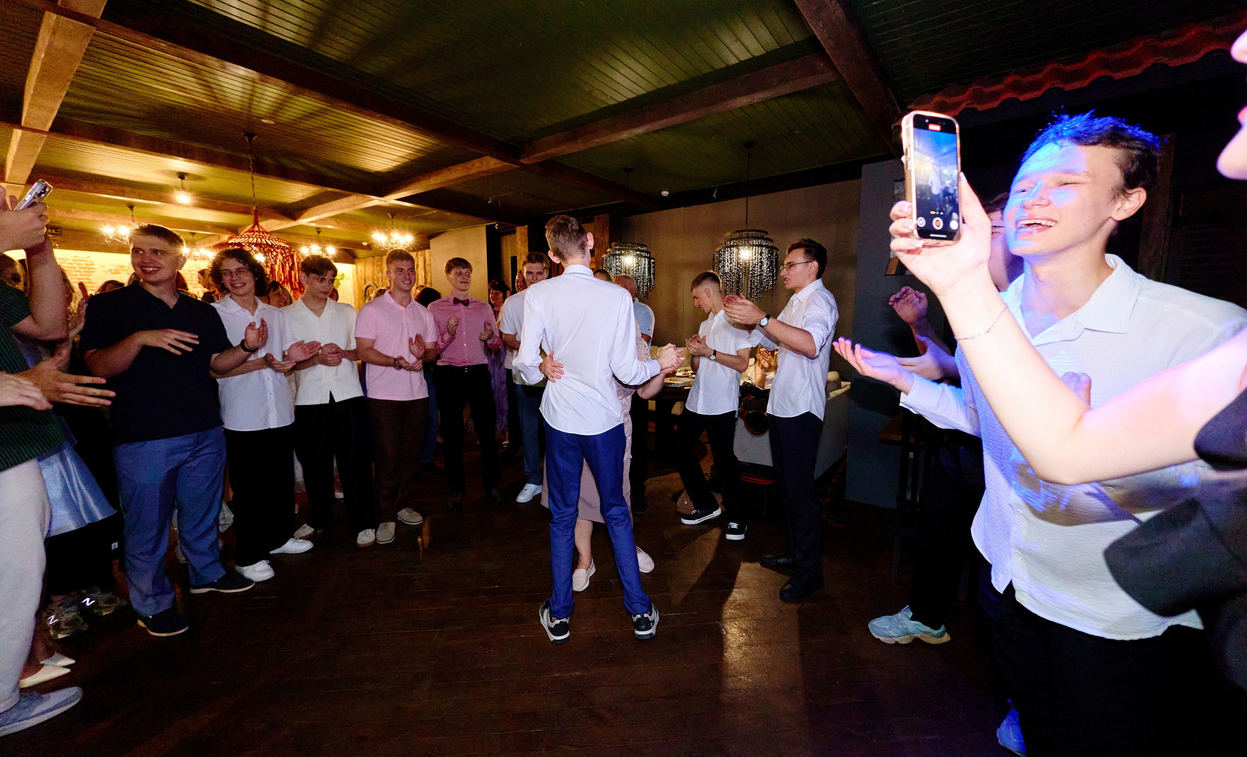 Выпускной 35 Сош. Фотограф Выпускные альбомы Таганрог Сергей Коробченко