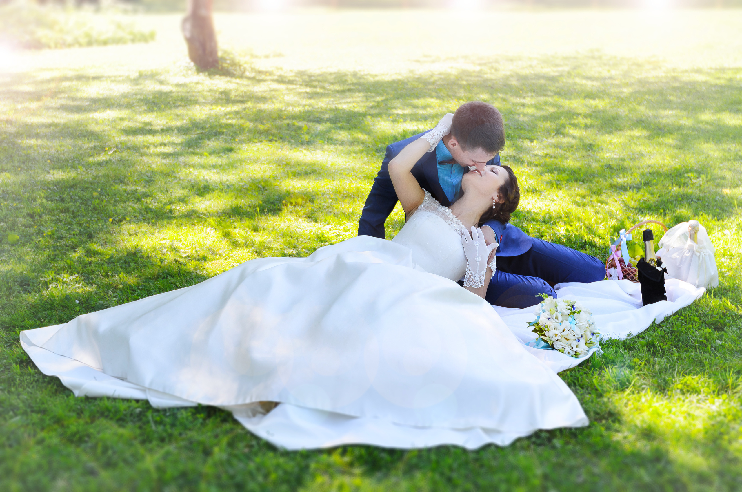 Пикник на свадьбе. Свадебный фотограф Наталья Немцева в Санкт-Петербурге