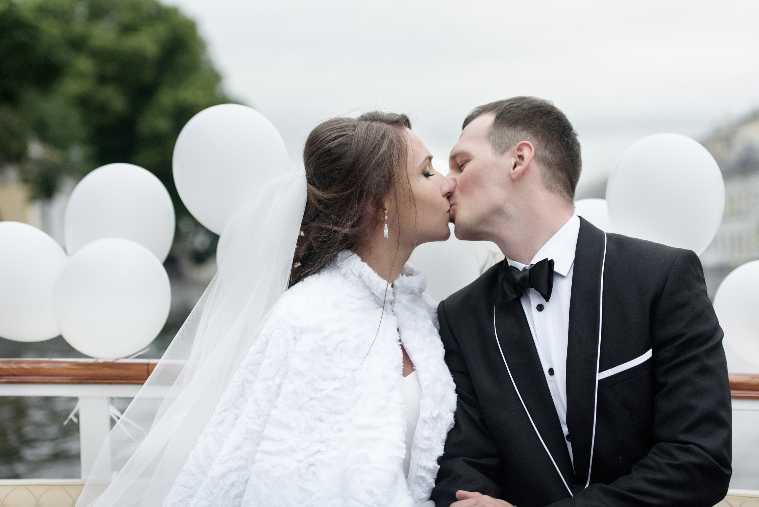 Свадьба   и фотограф на теплоходе. Свадебный фотограф Наталья Немцева в Санкт-Петербурге