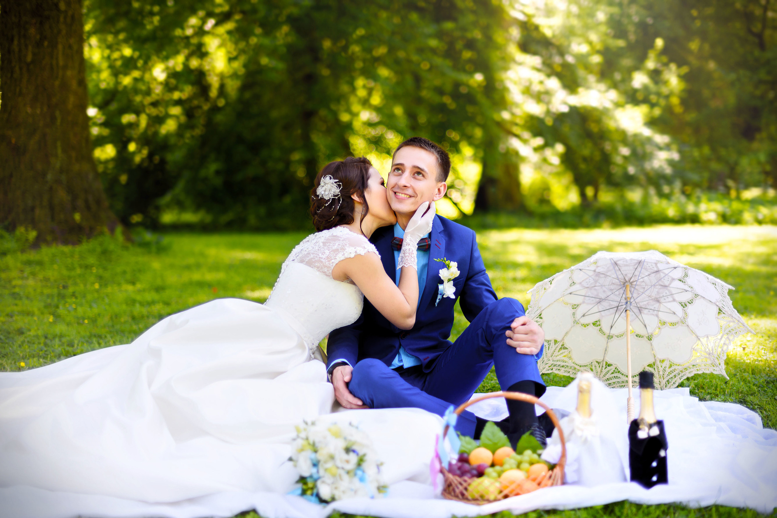 Пикник на свадьбе. Свадебный фотограф Наталья Немцева в Санкт-Петербурге