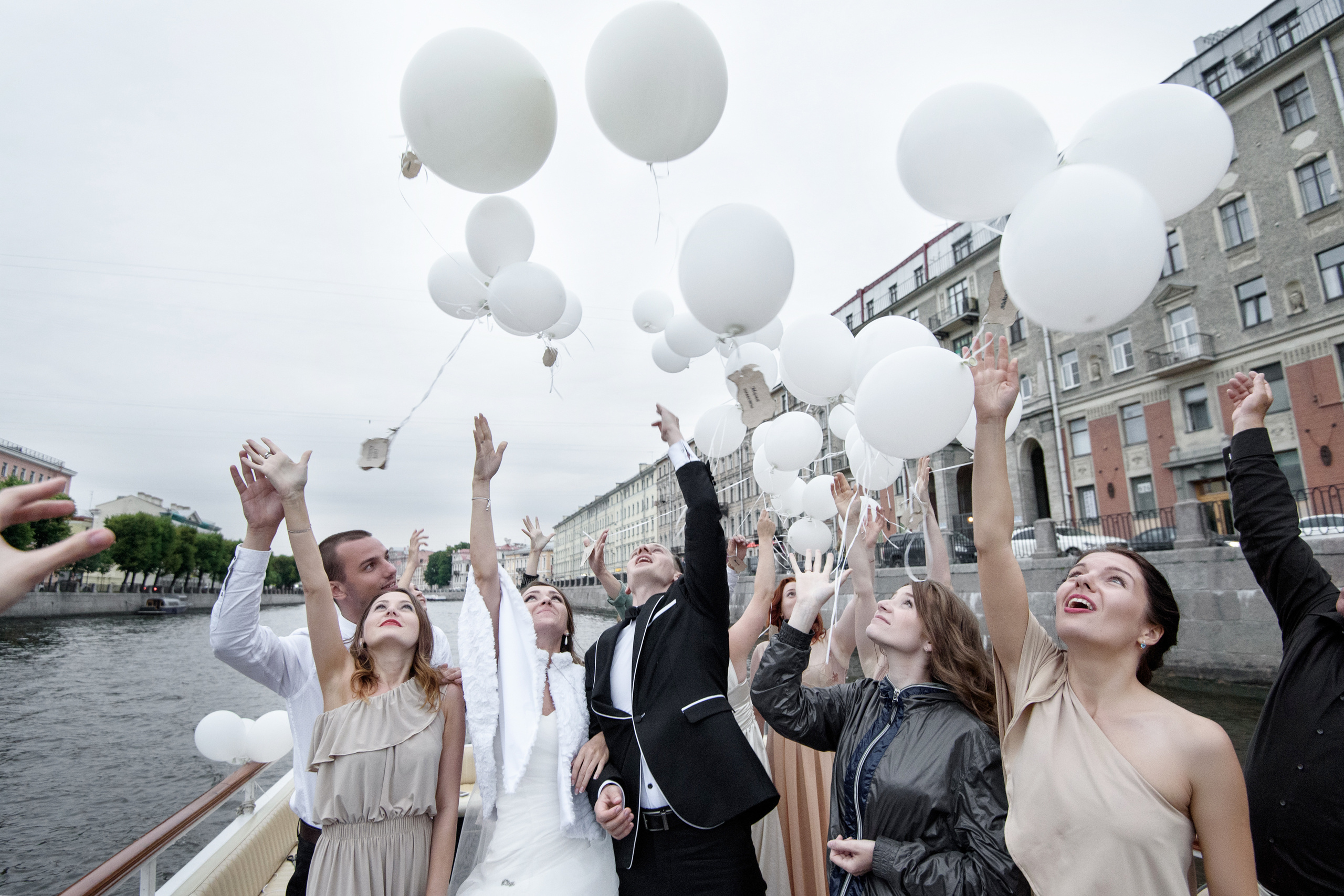 Свадьба   и фотограф на теплоходе. Свадебный фотограф Наталья Немцева в Санкт-Петербурге
