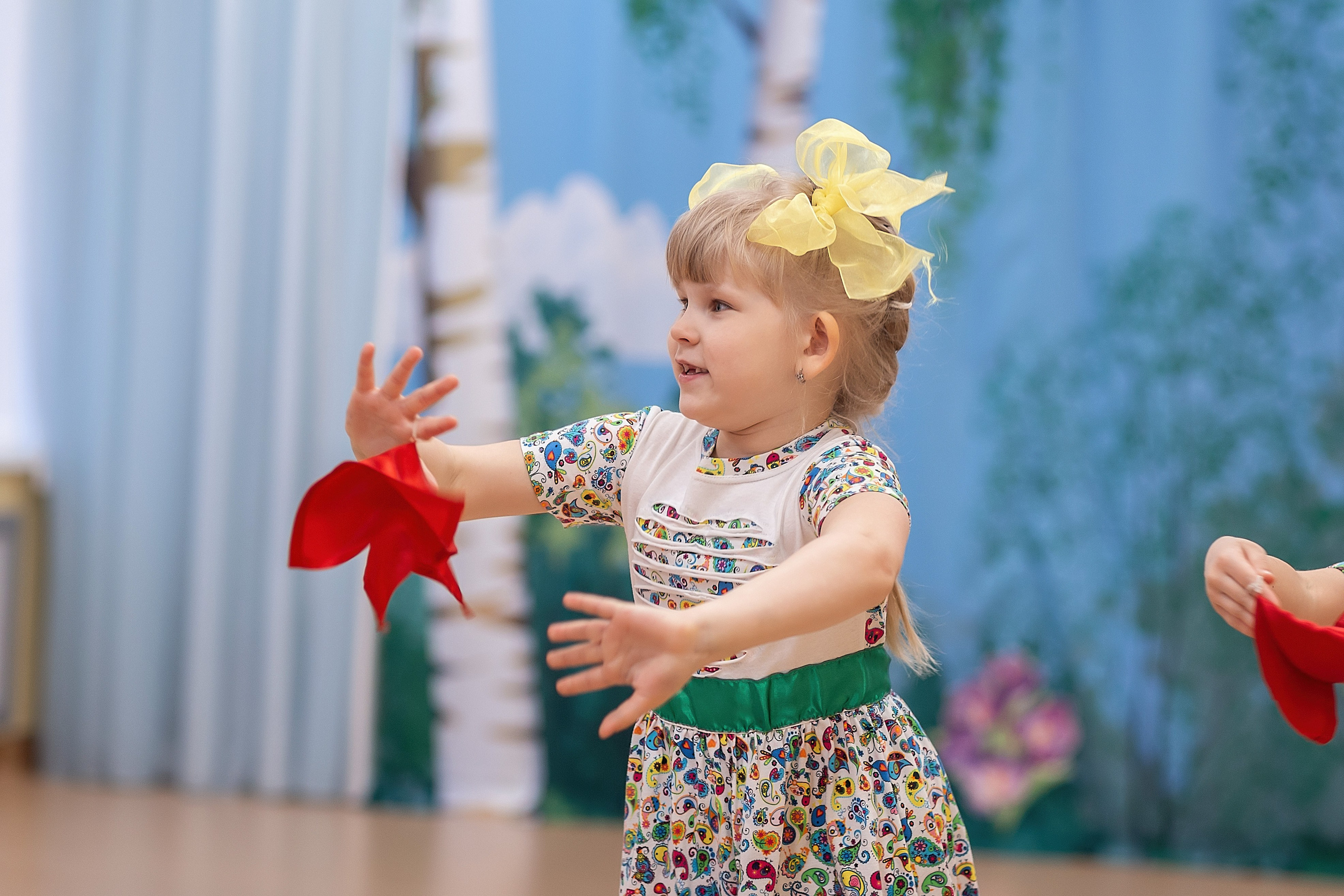 Весенний утренник_старшая группа_2025. Семейный фотограф в Санкт-Петербурге