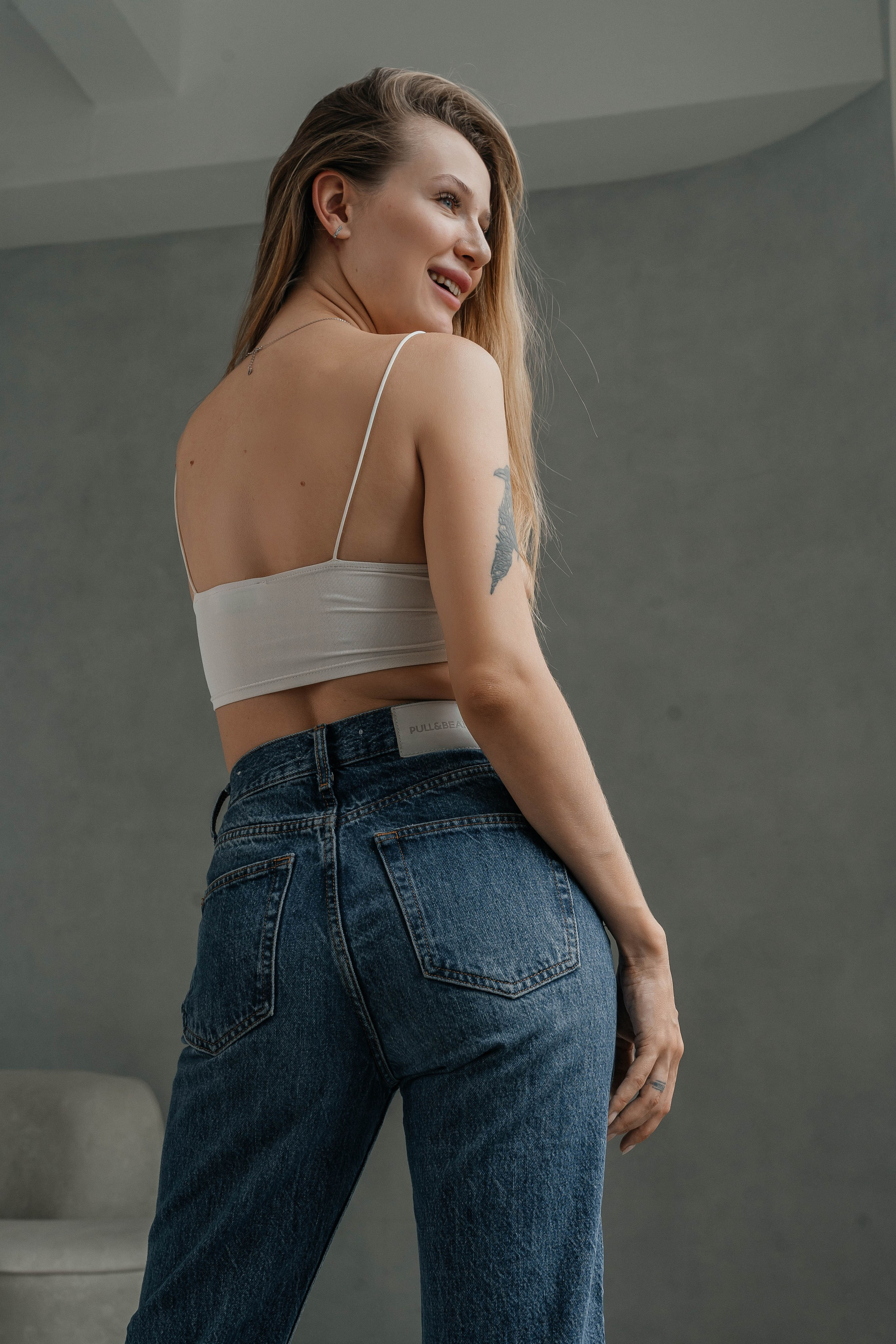 Съемки в интерьере студий. Виктория Алпеева — фотограф по любви