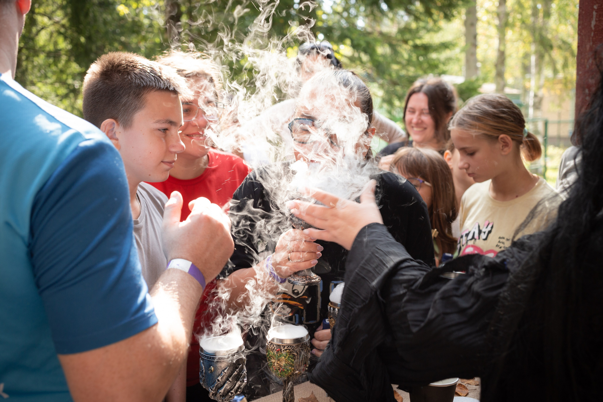 Фотосъемка Форт Боярд в СПБ, репортаж про корпоратив в стиле игры. Портретные фотосессии, контент-съемки, репортаж