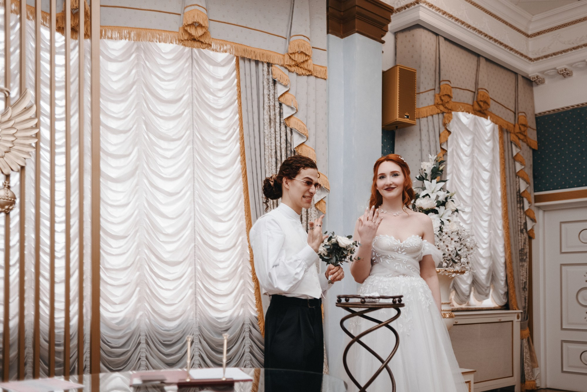 Свадебная фотосессия в Тюмени: ЗАГС, Мост Влюбленных и Монастырь | Фотограф Дарья Мустафина. Портретный фотограф Тюмень Дарья Мустафина