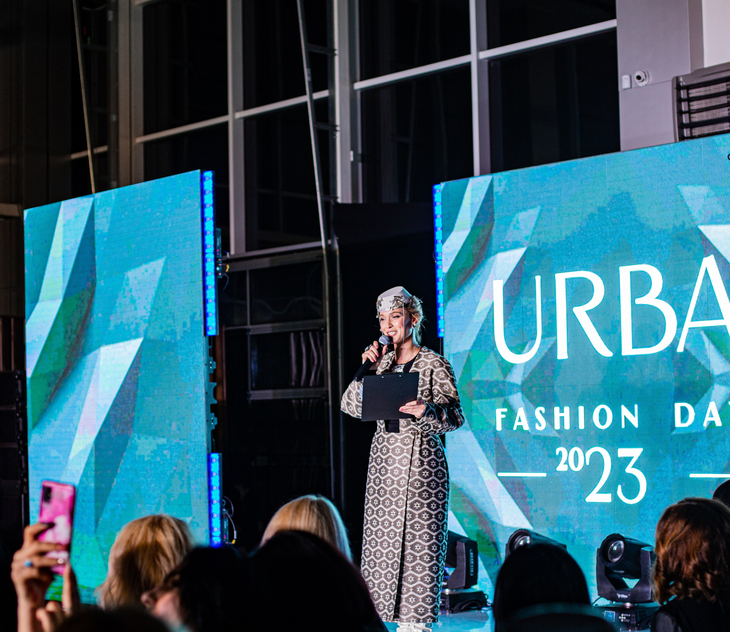 Crimean Tatar fashion show «Urba fashion day». Beye Shevkiyeva Photography