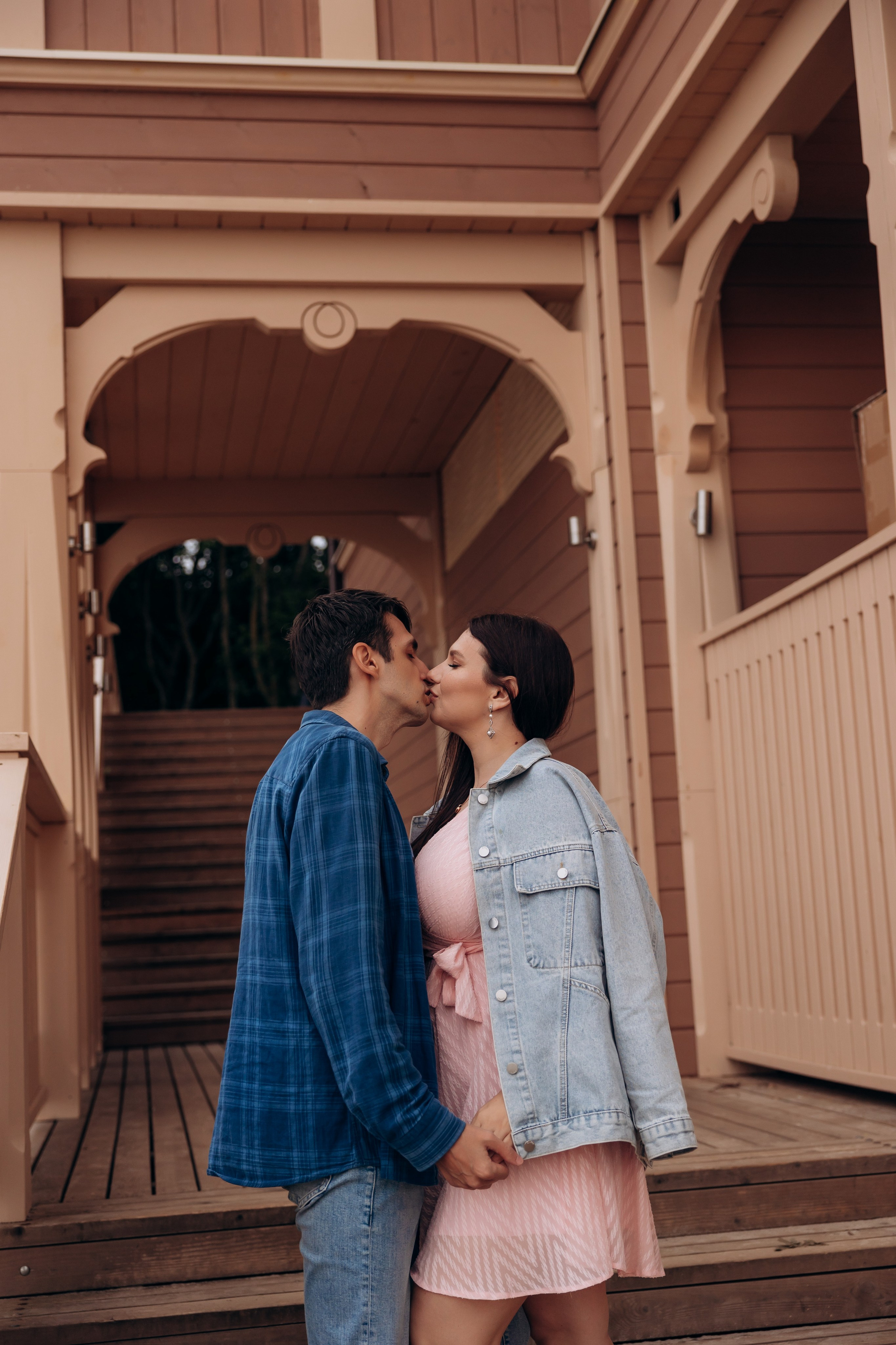 Городская прогулка Зеленоградск. Фотограф в Калининграде свадебная фотография, репортажная, фотосессии