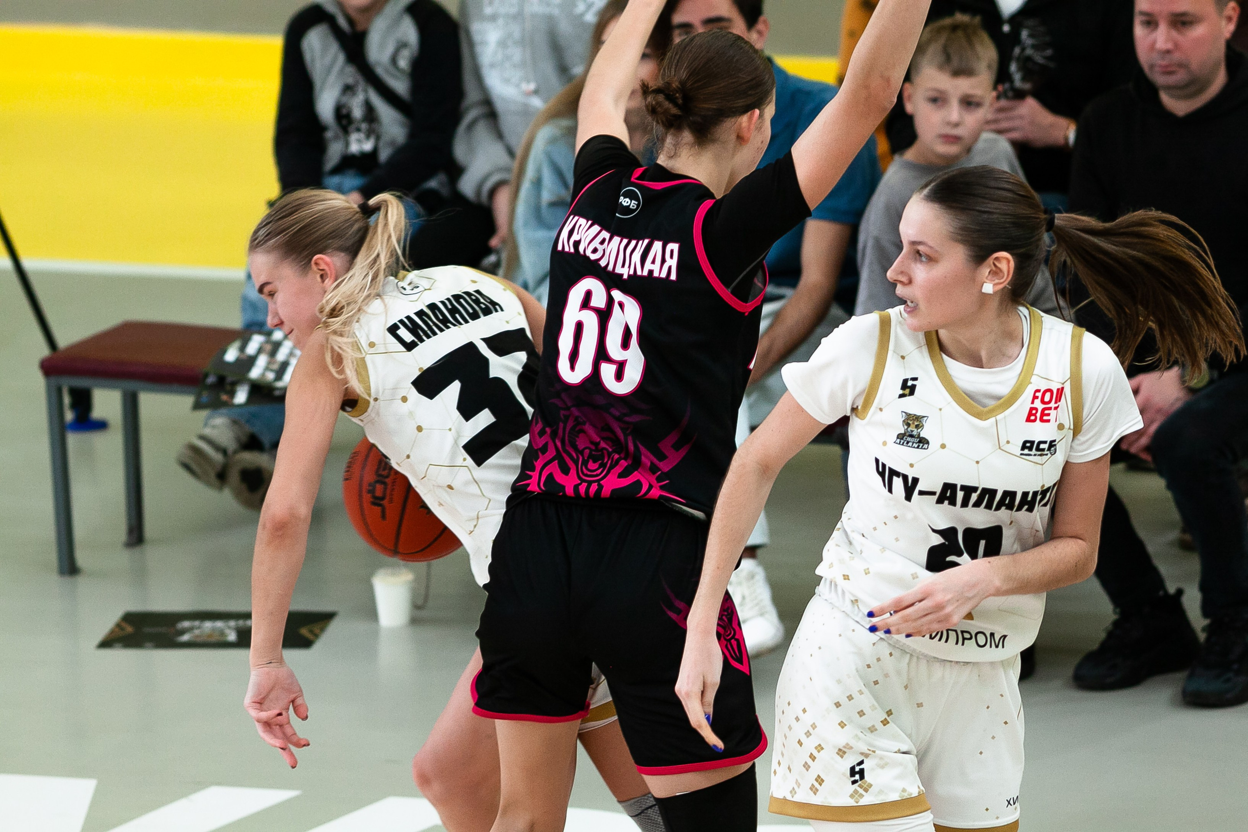 Патшалах университечэ. Фотография