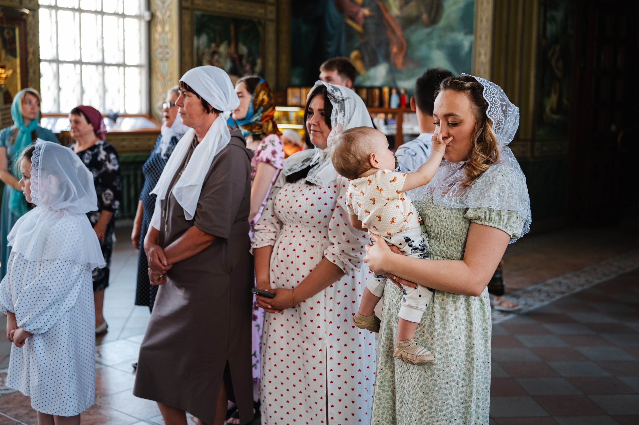 Таинство Крещения Дарьи (Храм Преполовения Пятидесятницы). Фотограф Ярута Оксана / Ростов-на-Дону