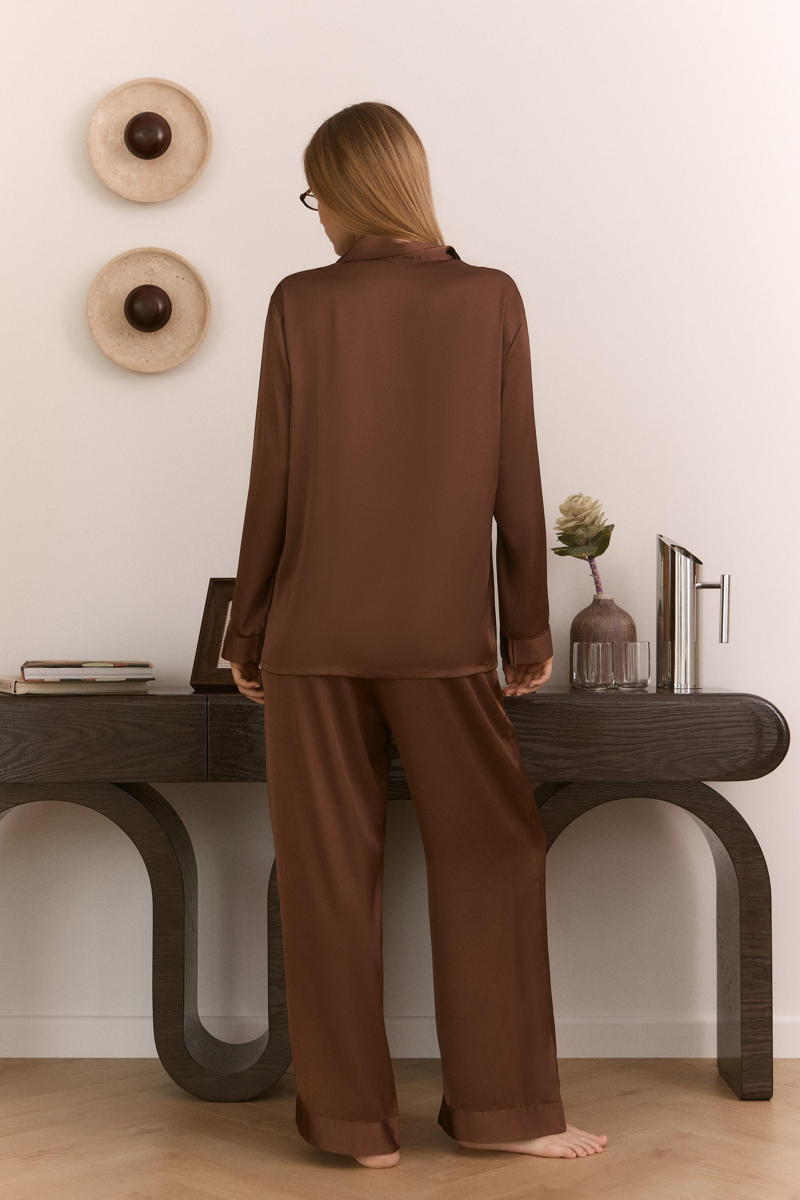 Бренд АКН. каталог в интерьере. Туманова Екатерина — коммерческий фотограф в Москве