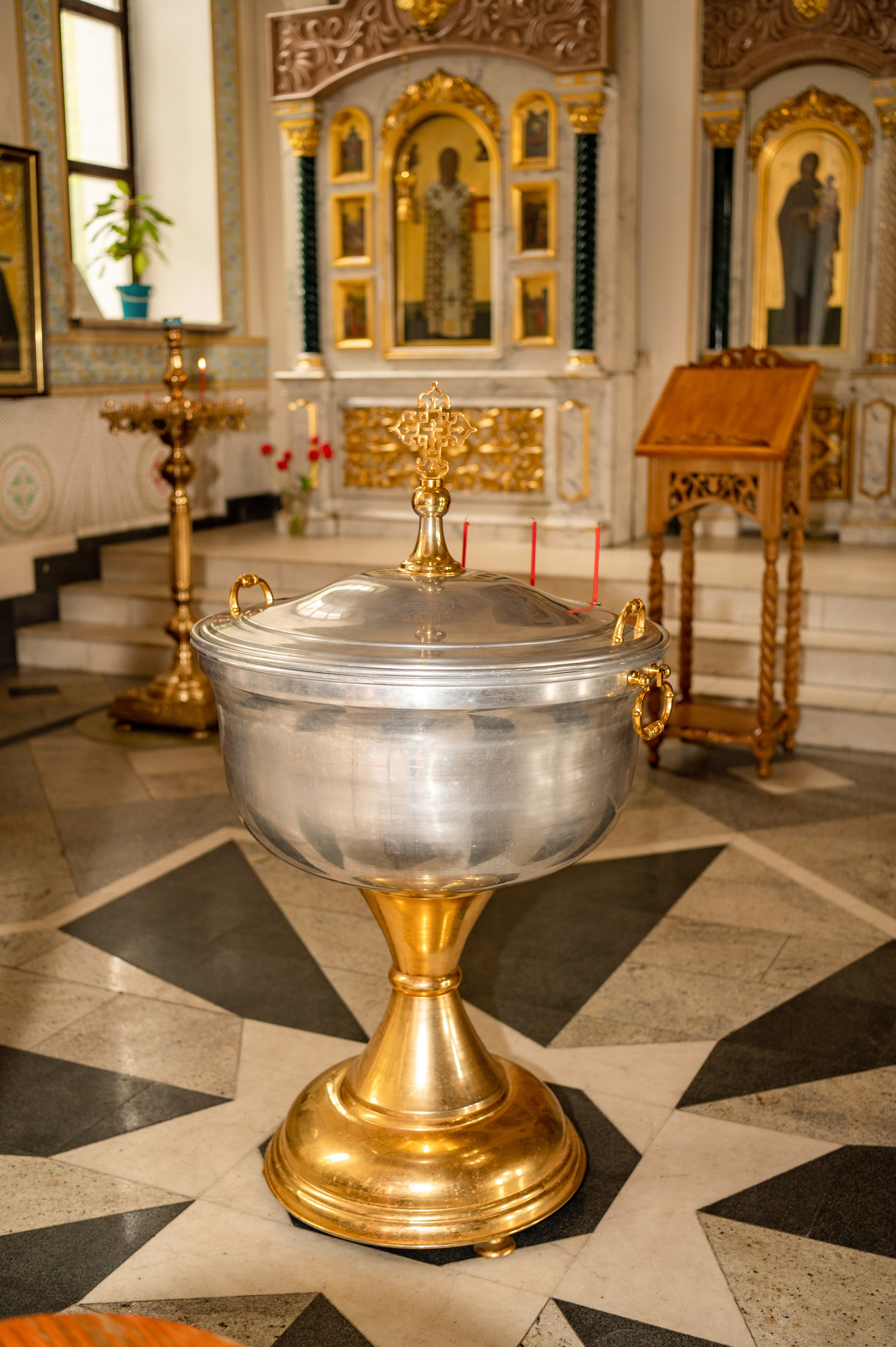 Церковь Богоявления Господня. г. Химки Крещение Григория. Детский и семейный фотограф г. Москва Оксана Катаджи