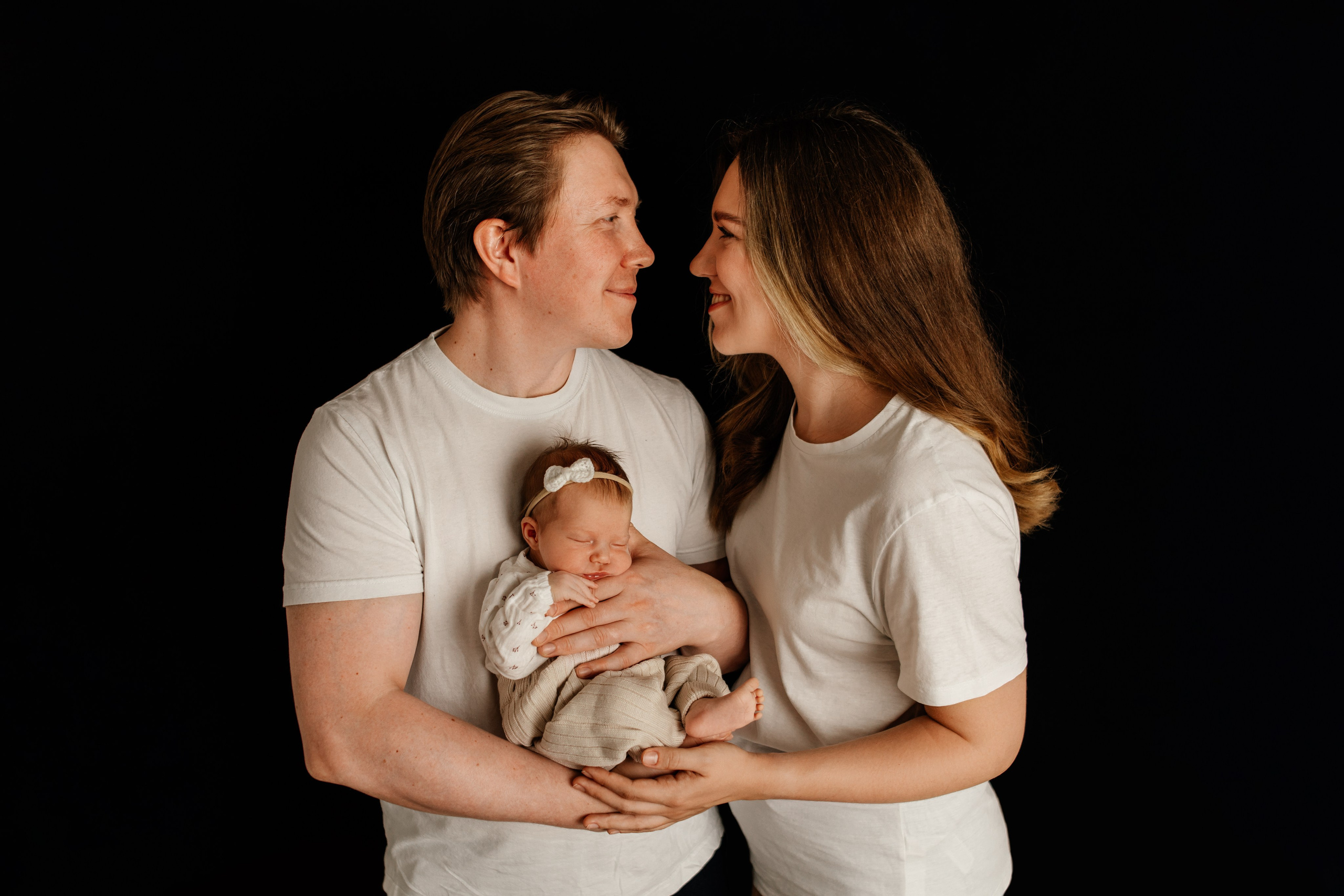 Семейный фотограф Томск. Фотограф новорождённых семейный фотограф Томск Елена Каплина