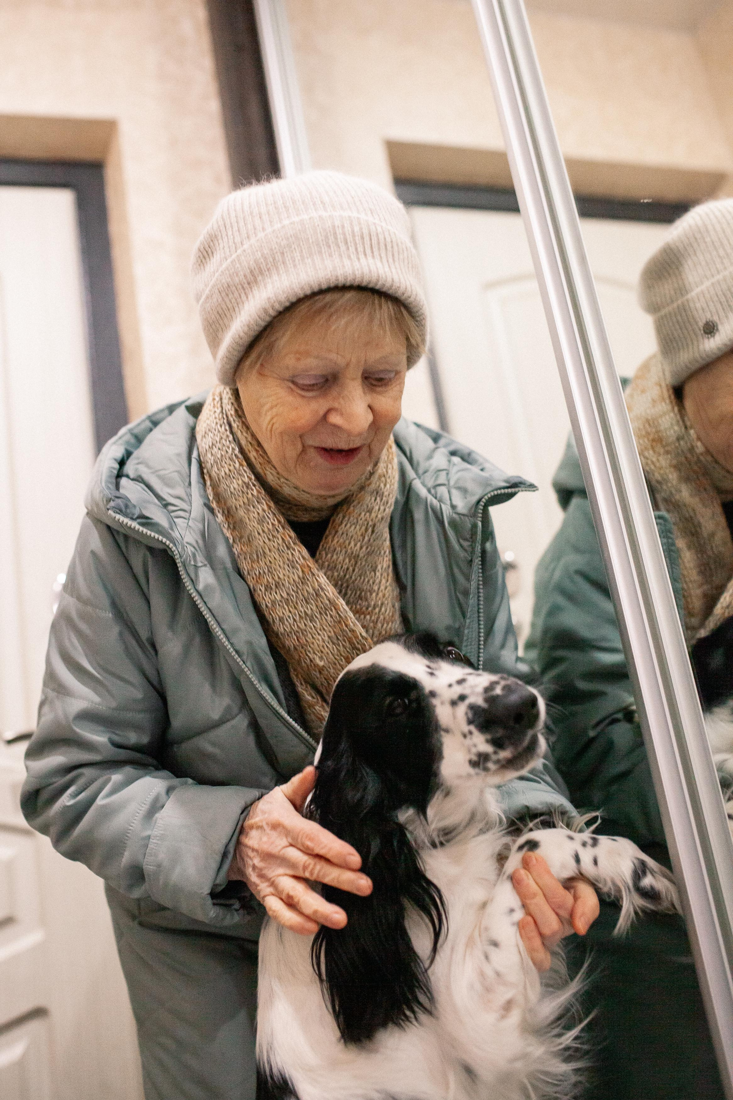 Костя, Ксюша, Глеб, Лиза, маленькая Женя, бабушки и дедушка. Семейный фотограф Трусова Евгения в Екатеринбурге