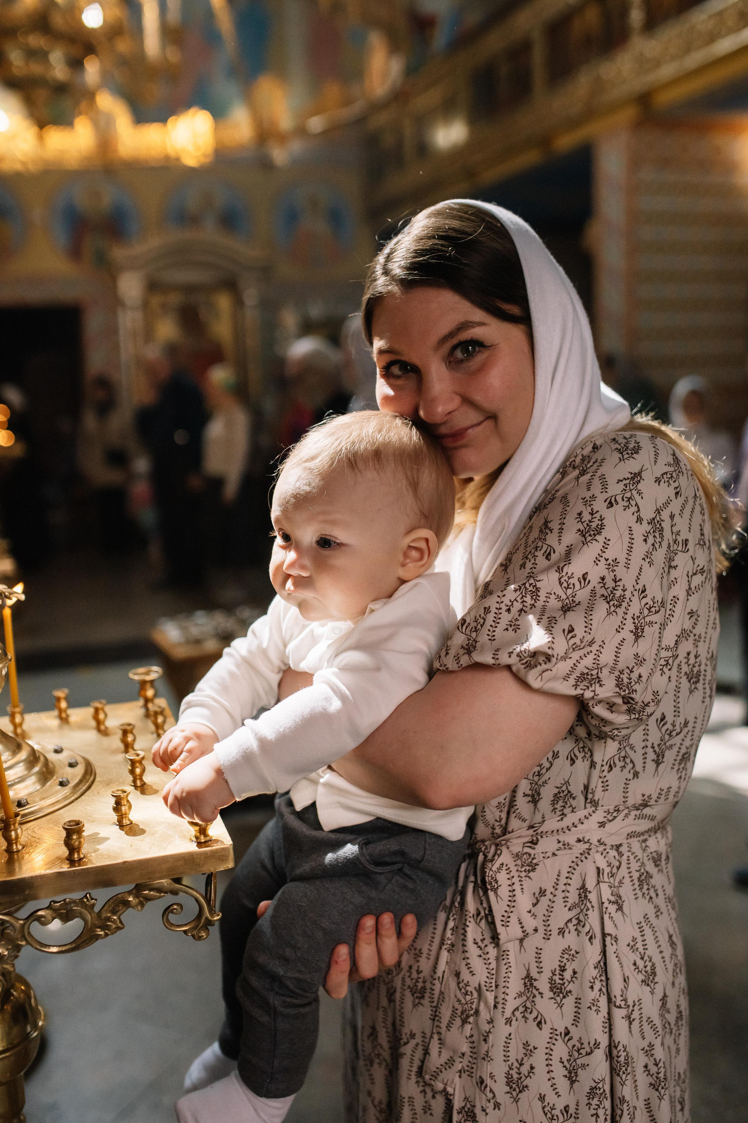 Крещение Димочки. Семейный фотограф Трусова Евгения в Екатеринбурге