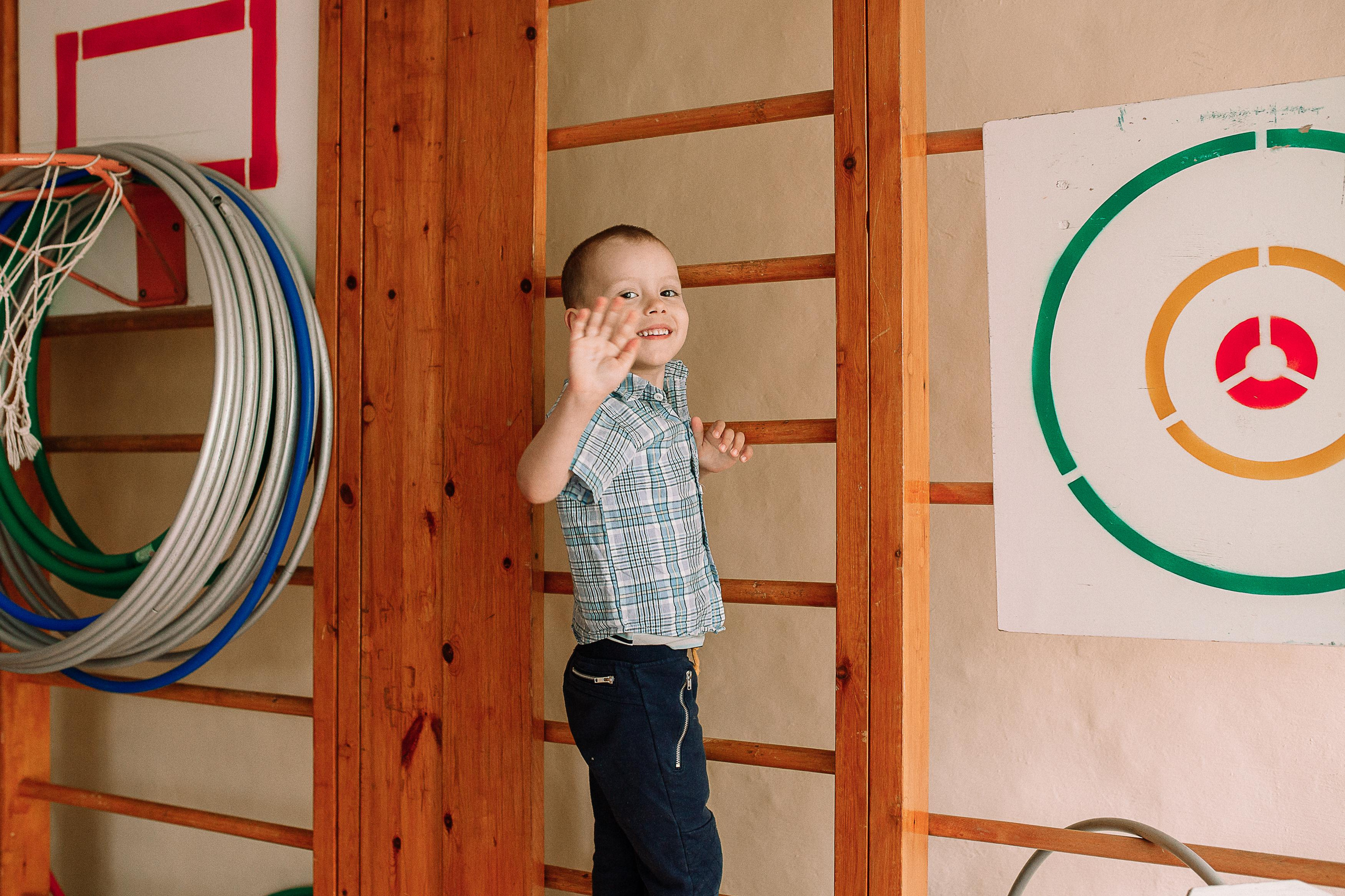 Детский сад, спорт зал. Семейный фотограф Трусова Евгения в Екатеринбурге
