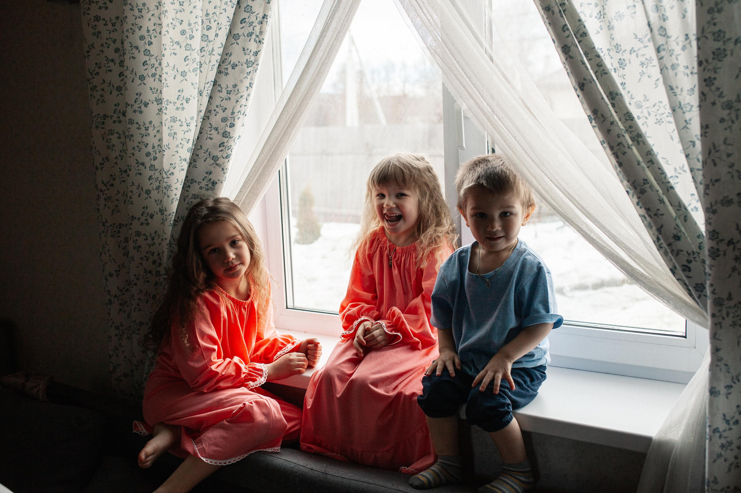 Никита, Оля, Сева, Дуня, Соня и Петя. Семейный фотограф Трусова Евгения в Екатеринбурге