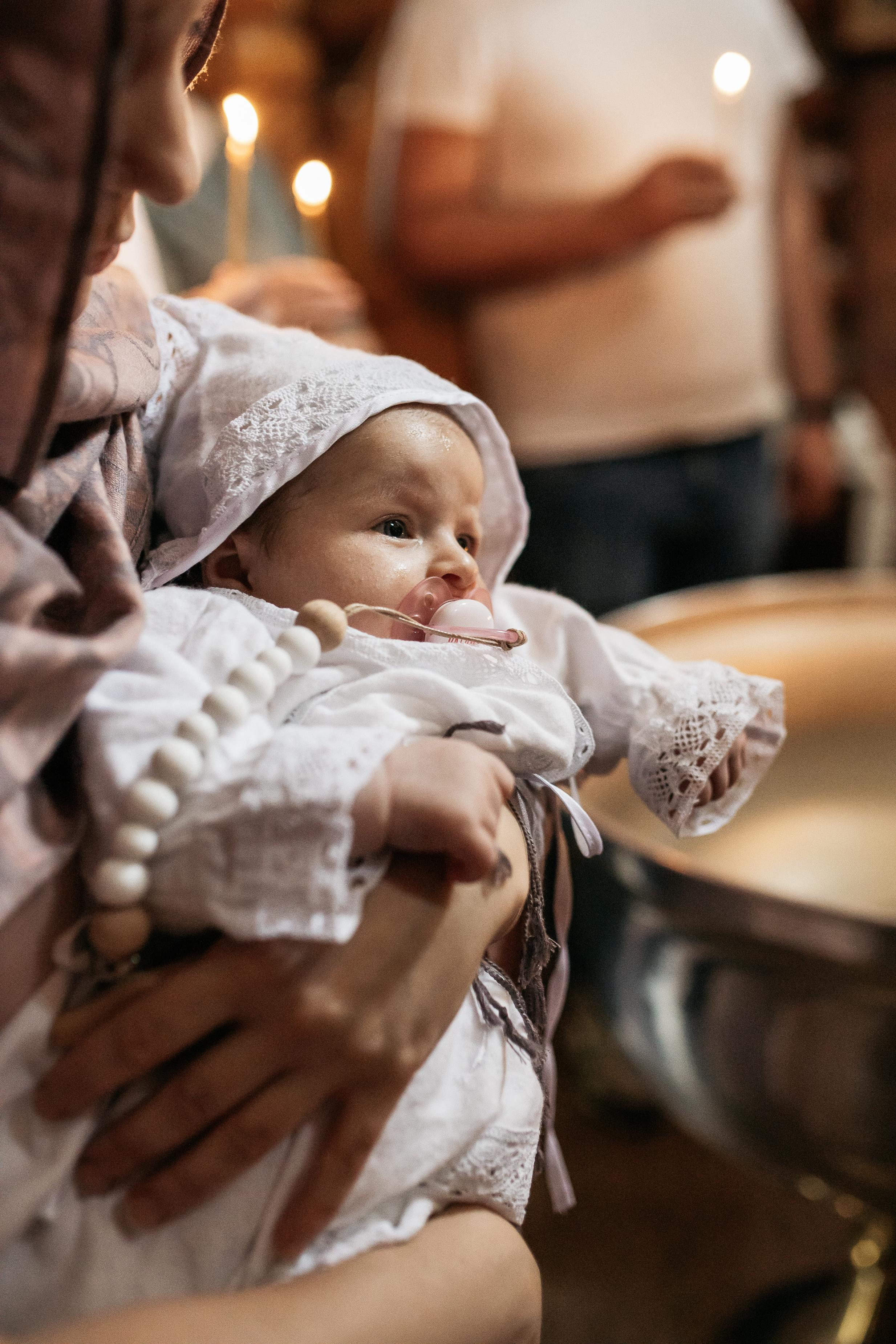 Крещение Машеньки. Семейный фотограф Трусова Евгения в Екатеринбурге